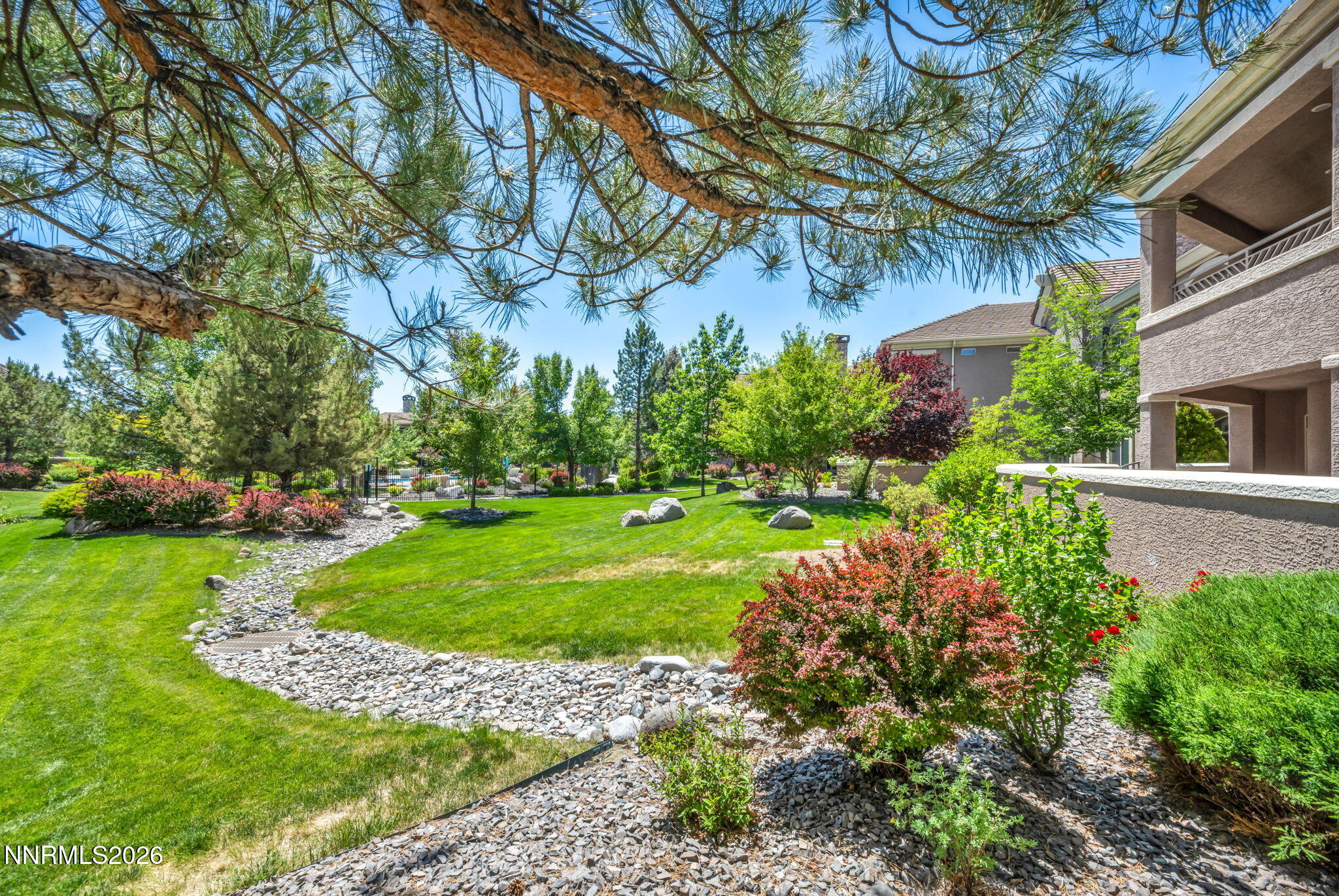 44-web-or-mls-2900-wilbur-may-pkwy-2801