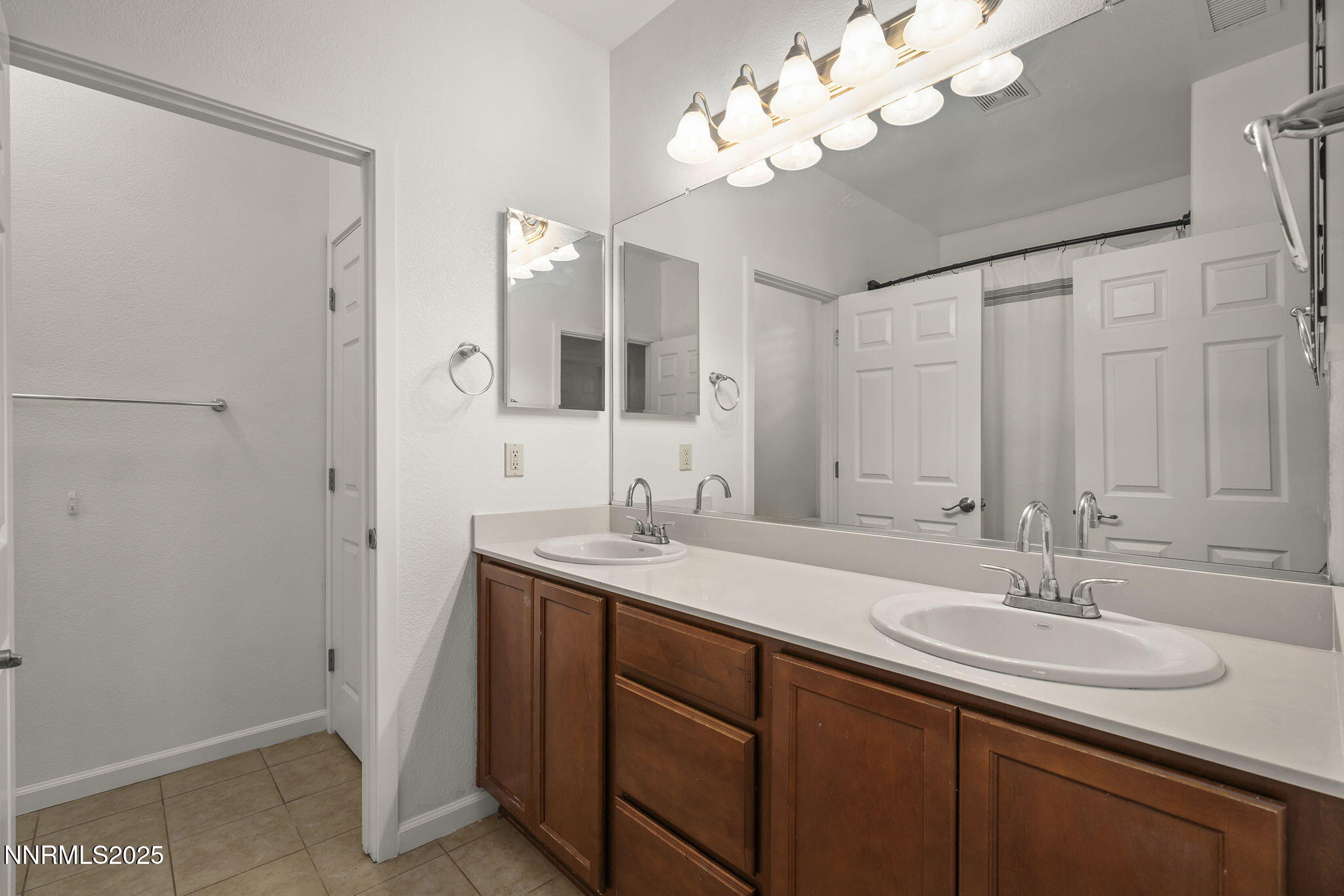 21-web-or-mls-_DSC8450