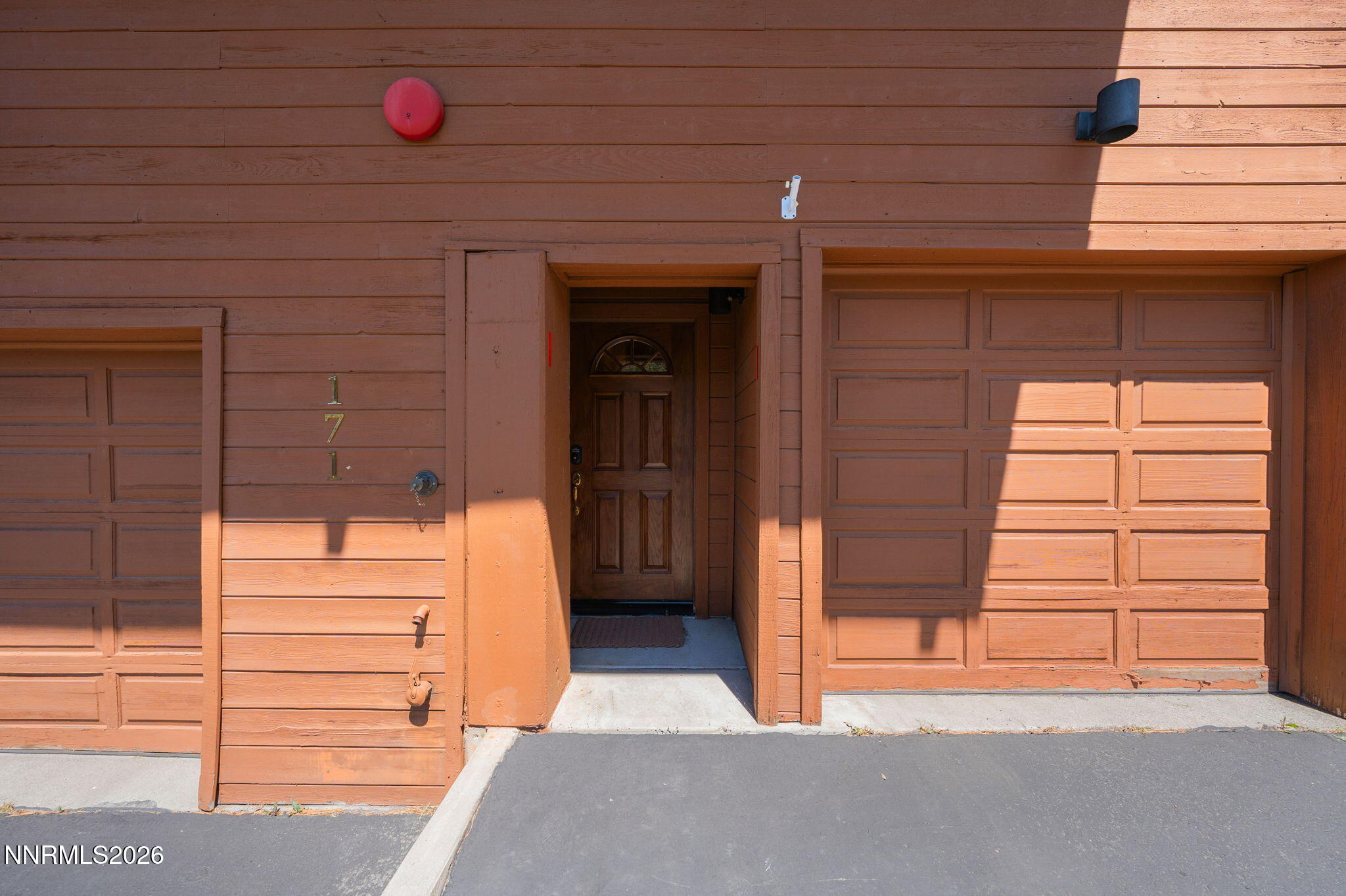 51-web-or-mls-400 Fairview unit 171-33
