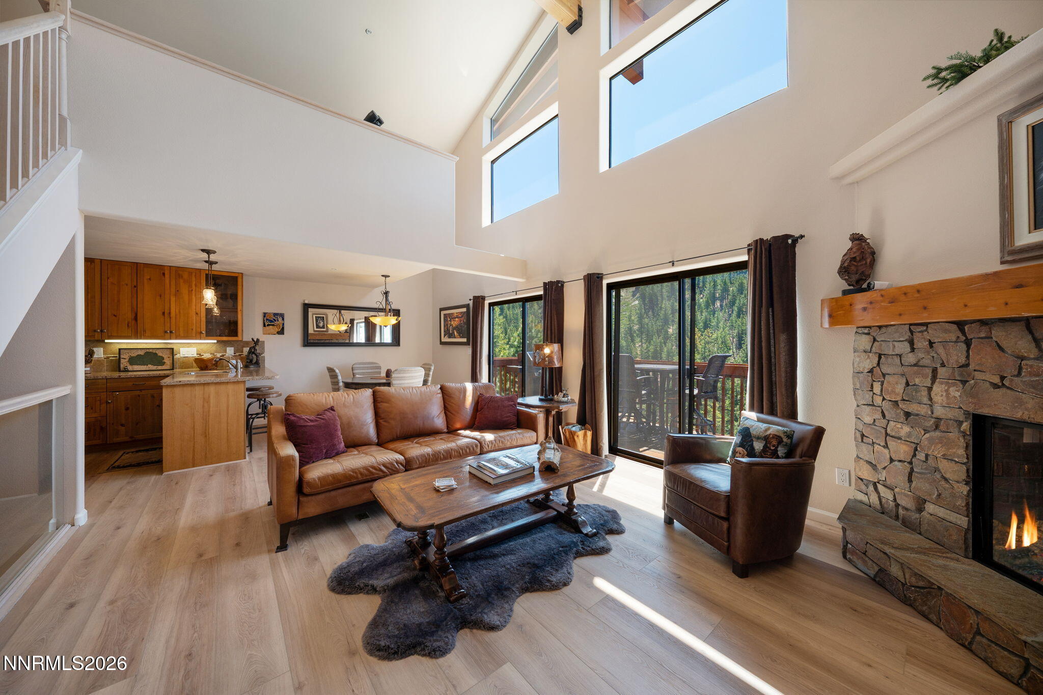 24-web-or-mls-400 Fairview unit 171-5
