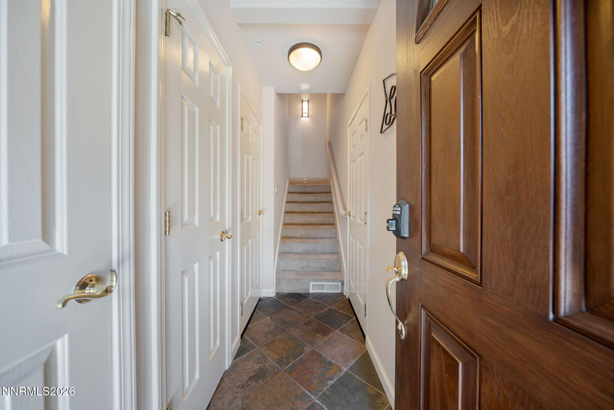 49-web-or-mls-400 Fairview unit 171-32
