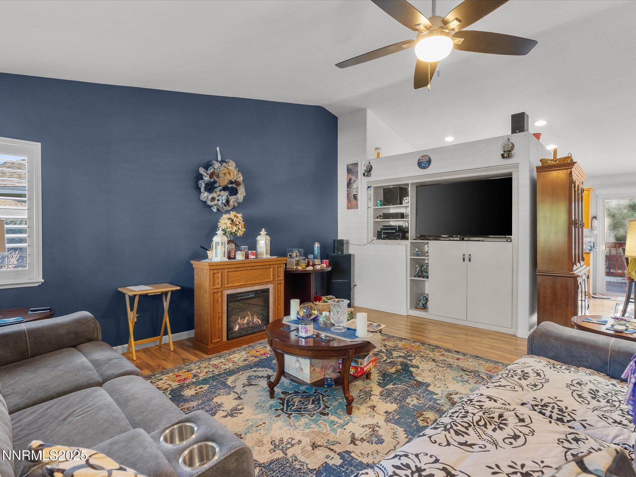 08-9493 Long River Dr-107