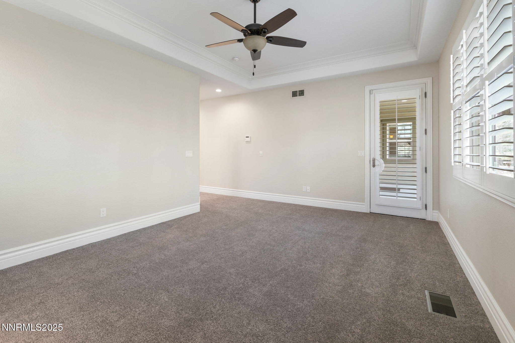 41-web-or-mls-505 Sierra Manor-13