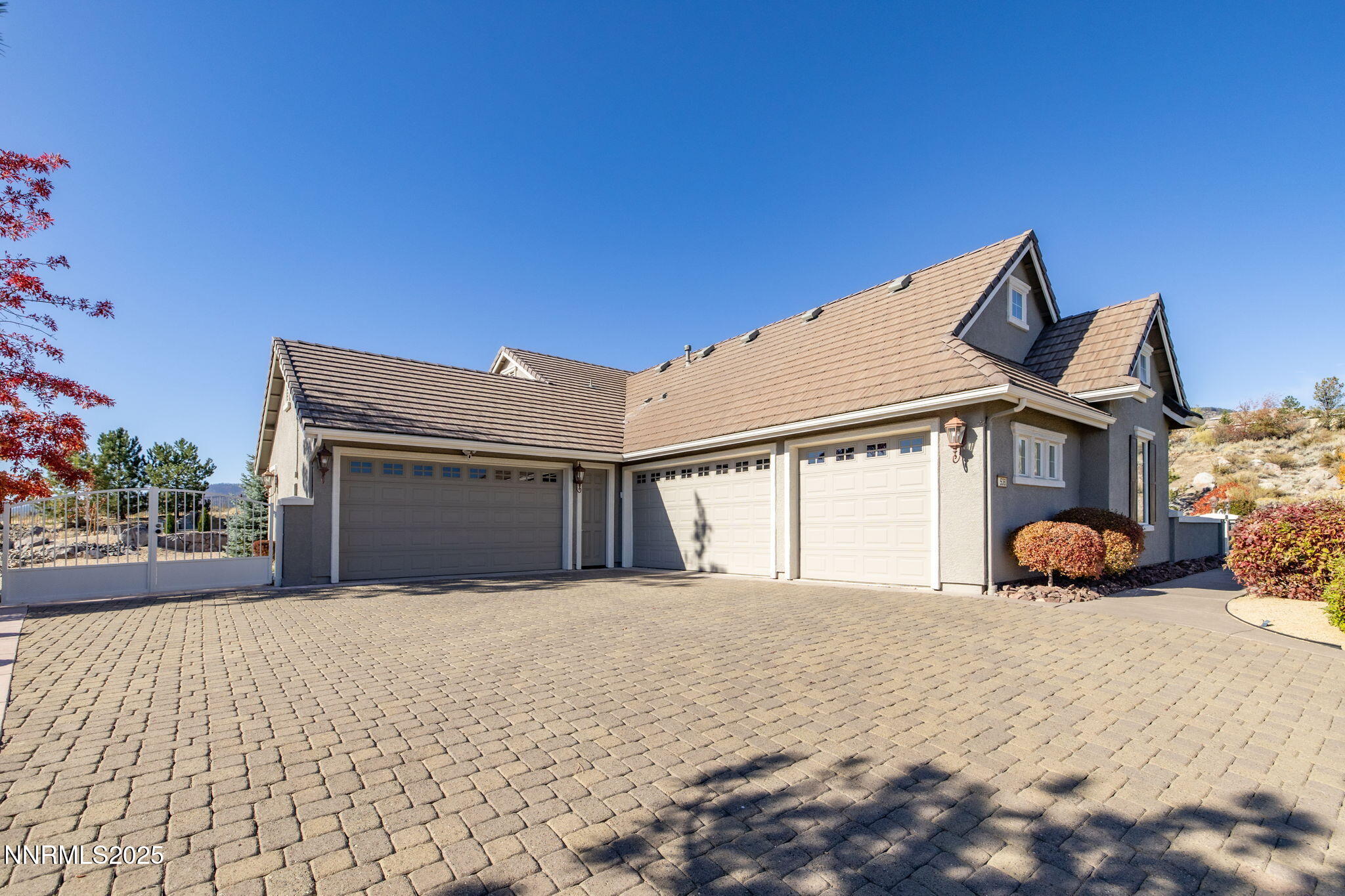 44-web-or-mls-5360 Biarritz exterior-2