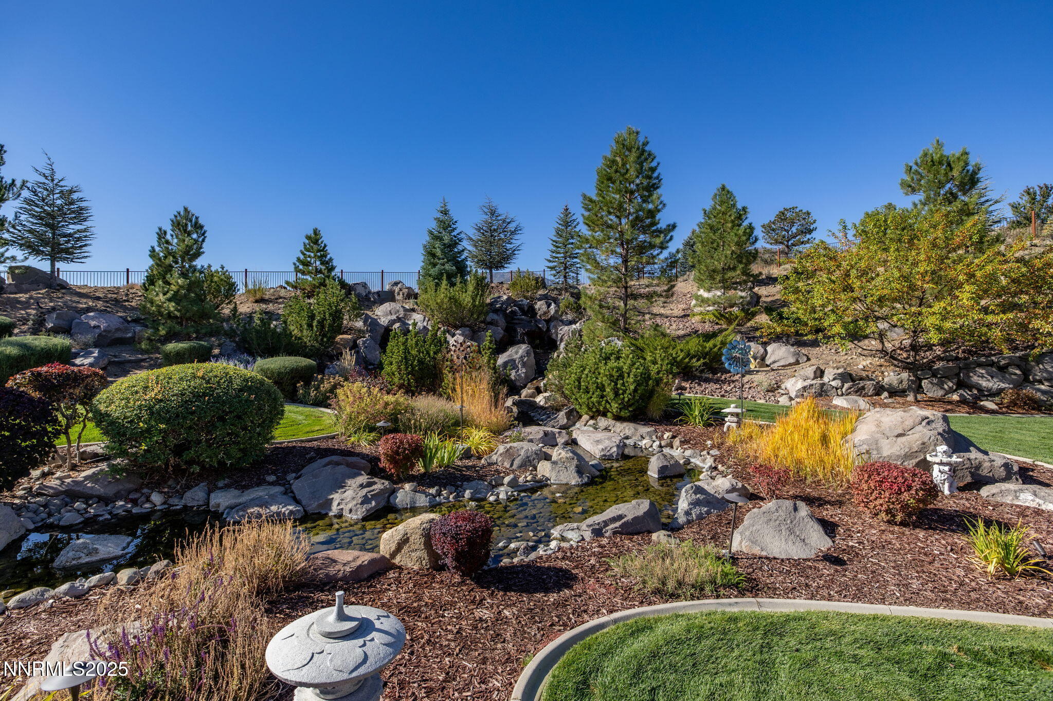 40-web-or-mls-5360 Biarritz exterior-8