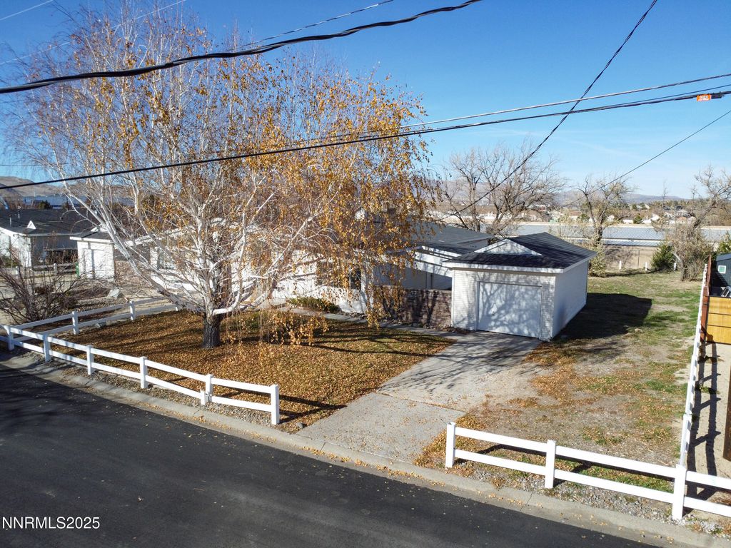 Photo of 12360 Rocky Mountain Street, Reno, NV 89506 (MLS # 250058964)