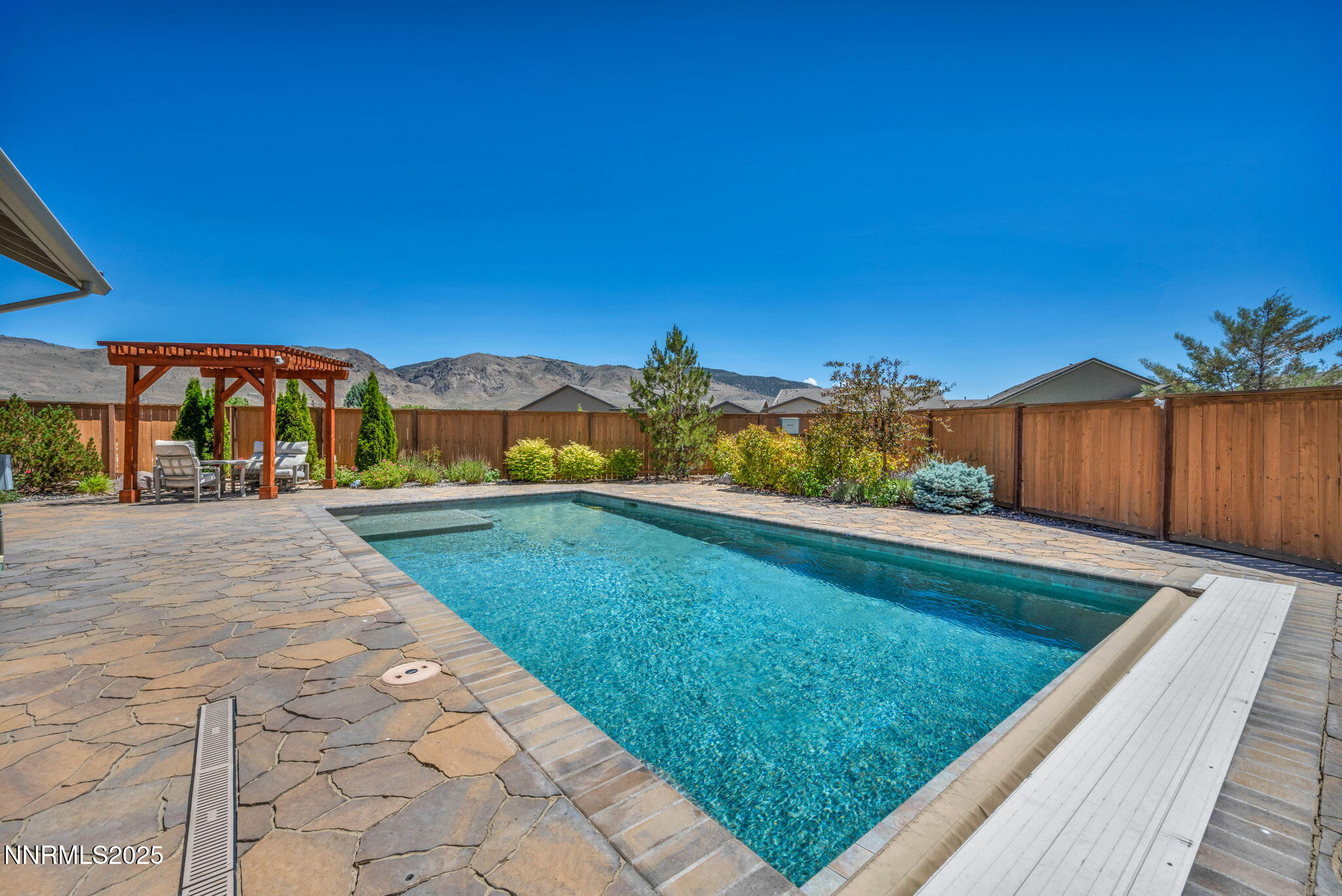 68-web-or-mls-2222-nasrullah-ln