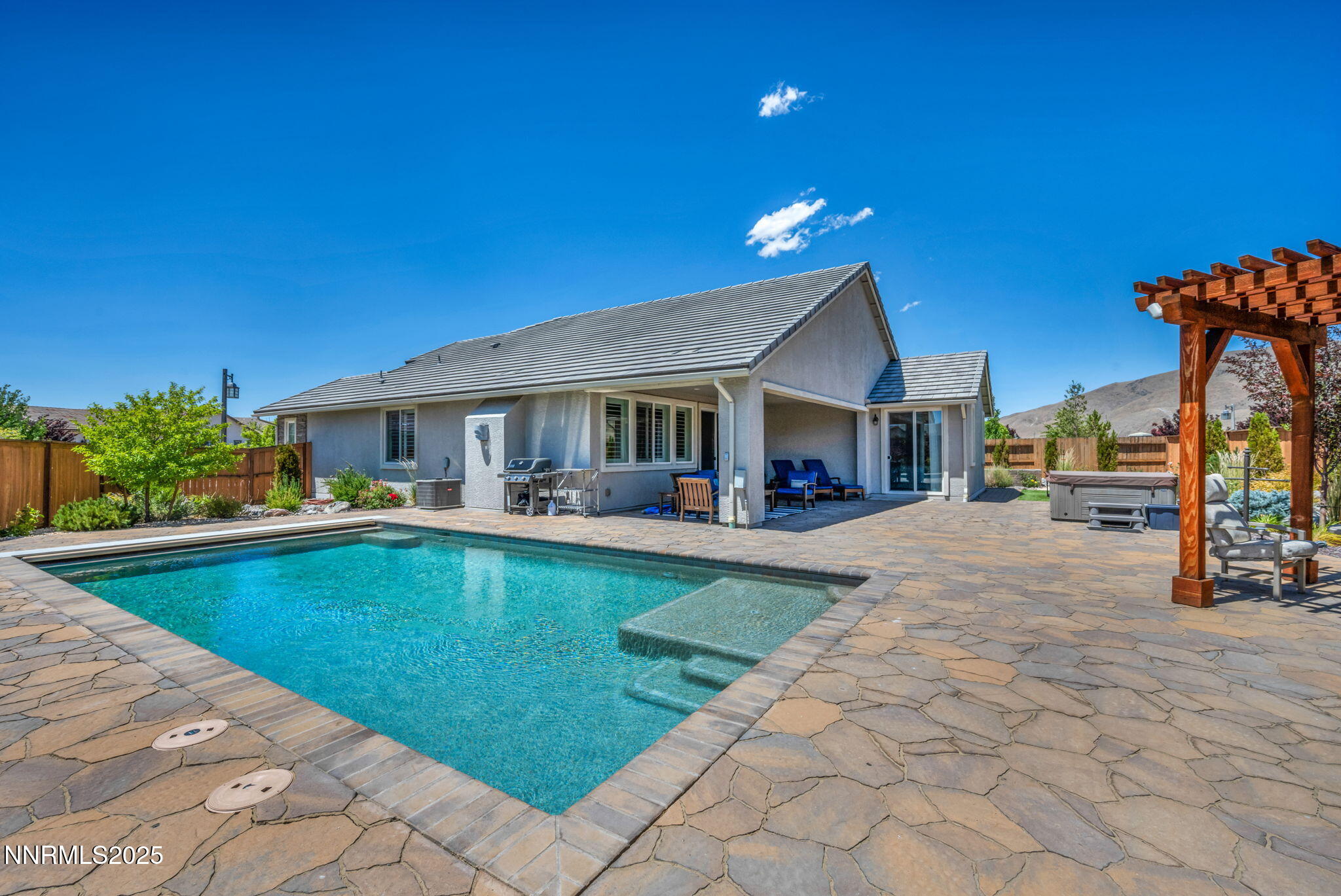 71-web-or-mls-2222-nasrullah-ln