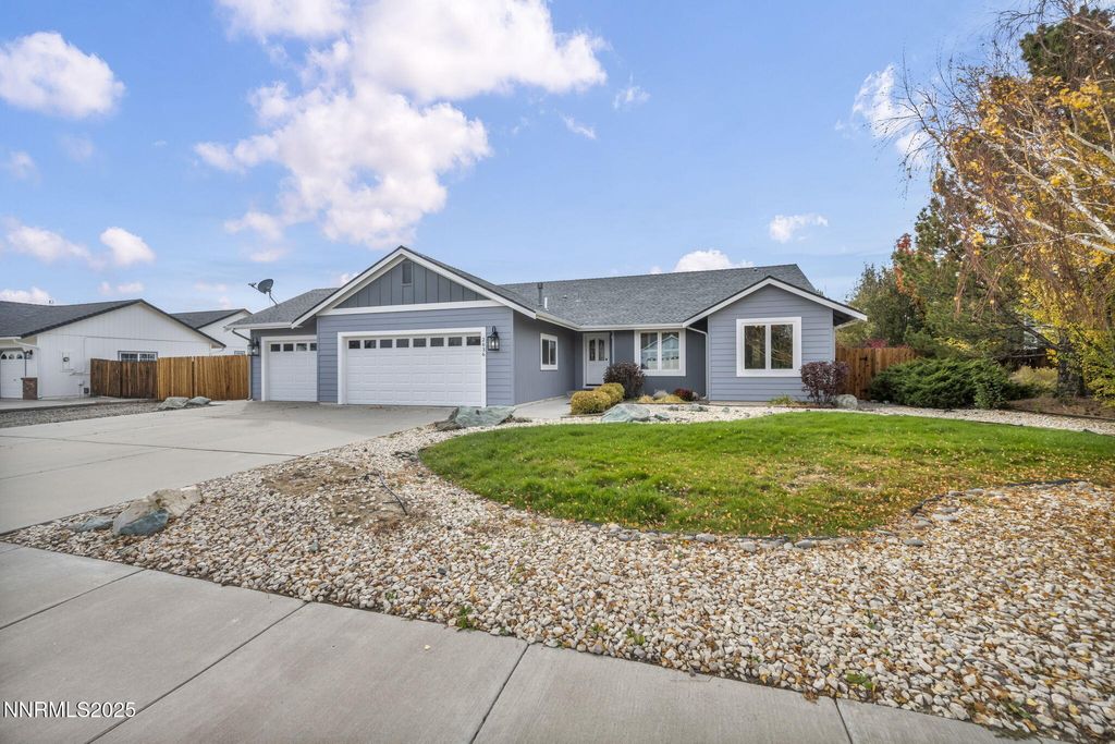 Photo of 2636 Fawn Fescue Court, Minden, NV 89423 (MLS # 250057560)