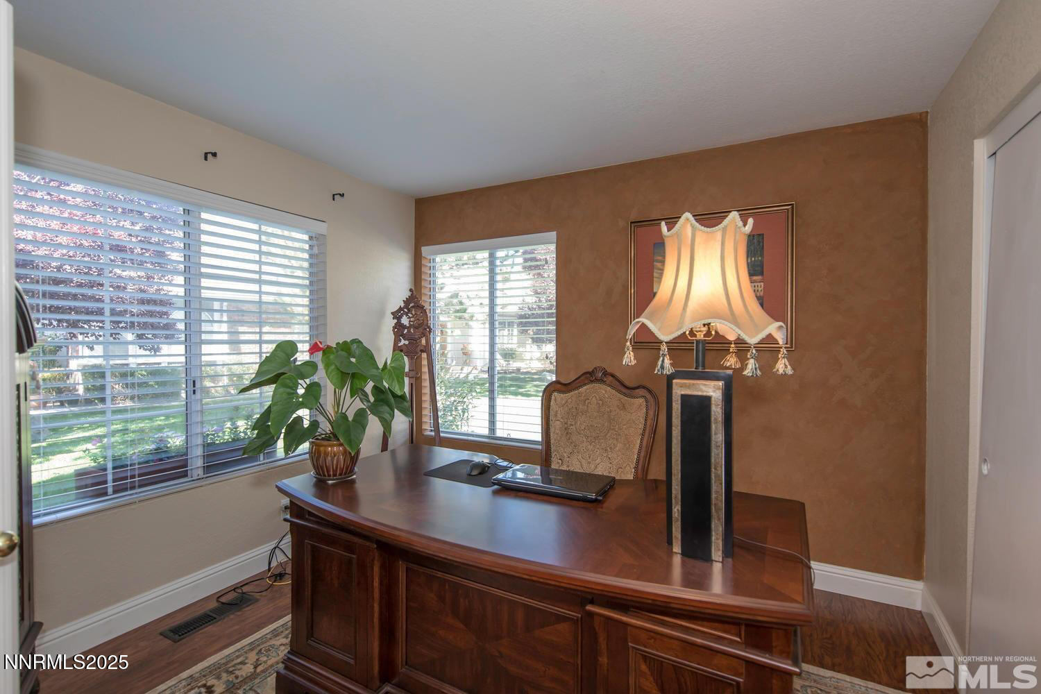 831 Blue Falls Pl Reno NV-large-019-001-