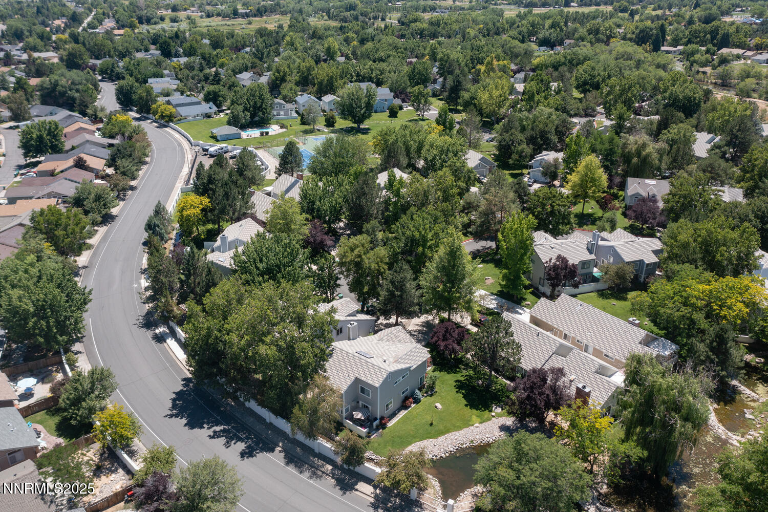 831 Blue Falls Pl Reno NV-large-048-050-