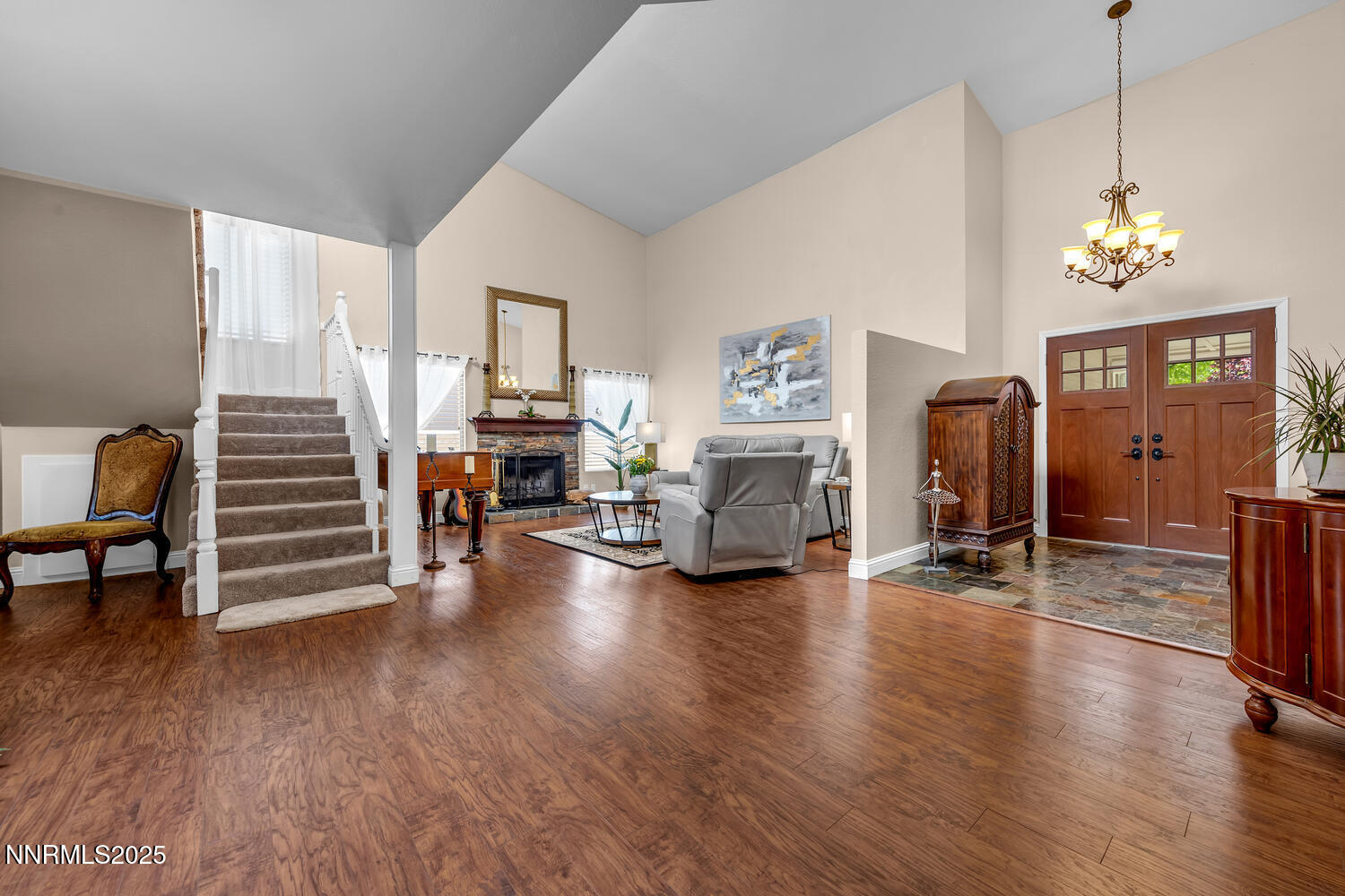 831 Blue Falls Pl Reno NV-large-003-056-