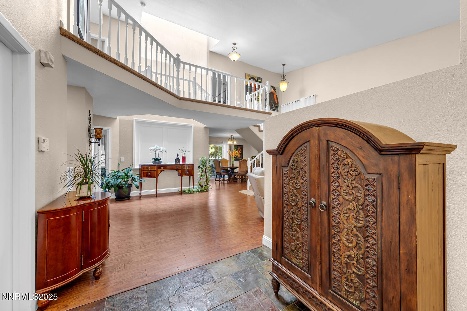 831 Blue Falls Pl Reno NV-large-007-009-