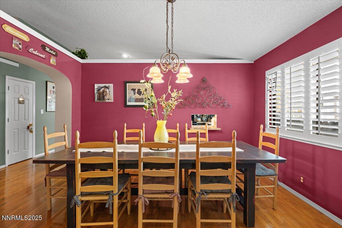 11-3945 Falling Water Drive Reno NV 8951