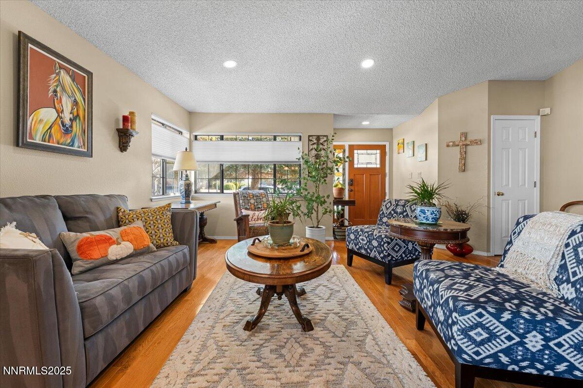 07-3945 Falling Water Drive Reno NV 8951