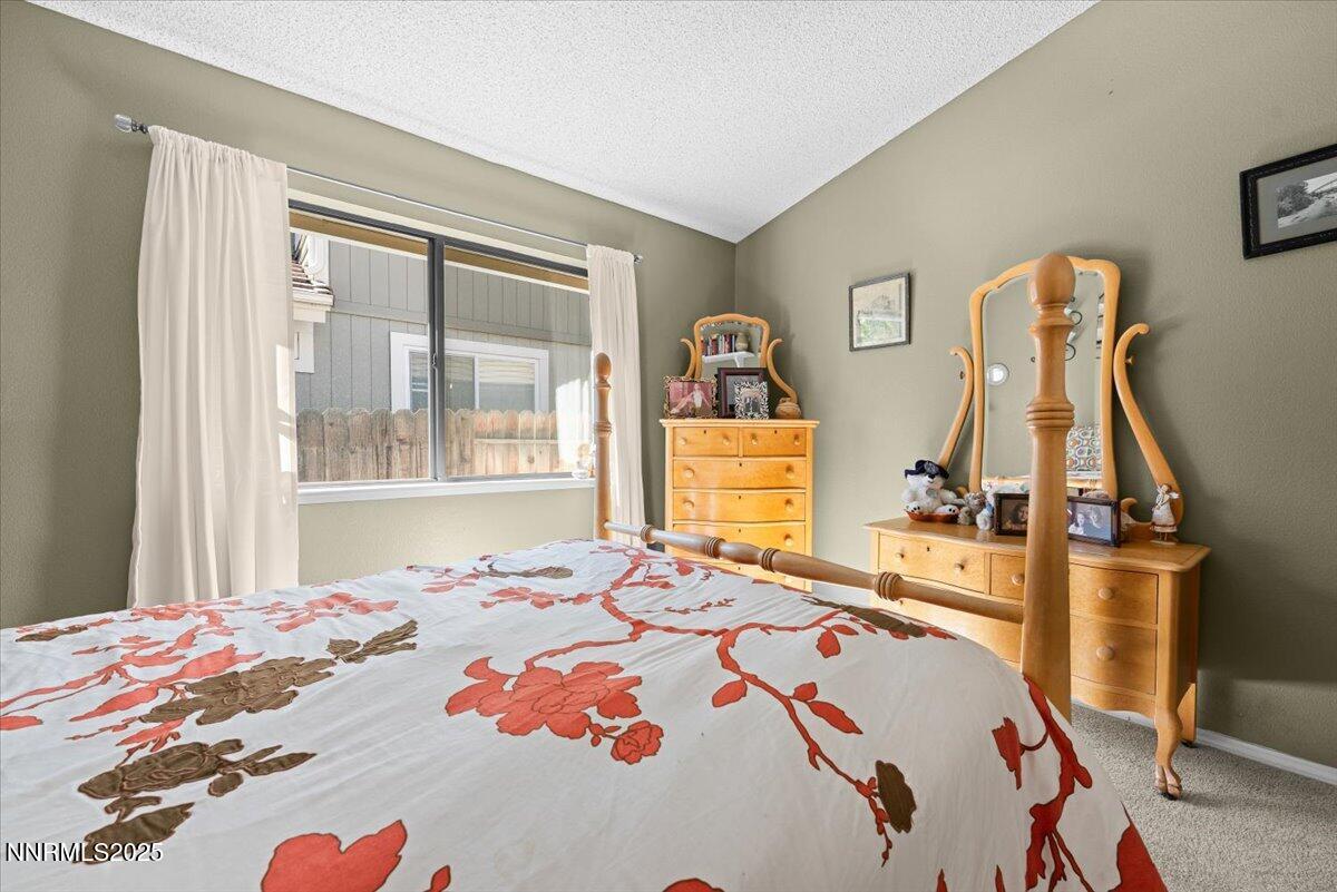 32-3945 Falling Water Drive Reno NV 8951