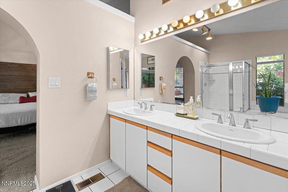 28-3945 Falling Water Drive Reno NV 8951