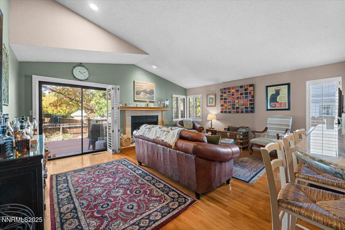 18-3945 Falling Water Drive Reno NV 8951