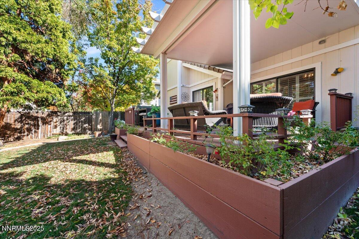 44-3945 Falling Water Drive Reno NV 8951