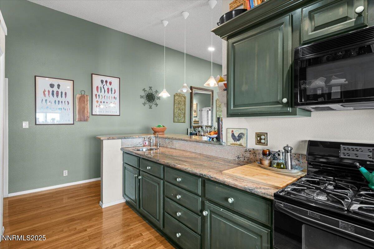 16-3945 Falling Water Drive Reno NV 8951