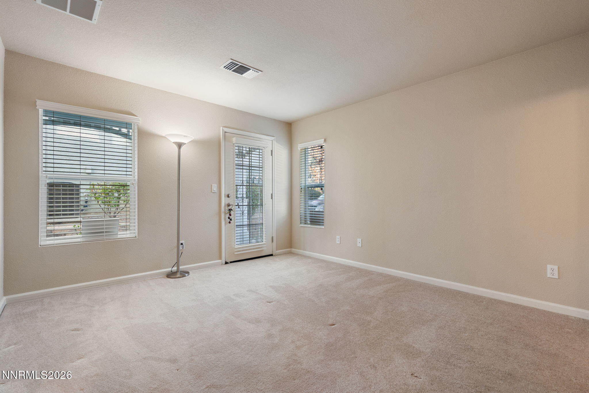 downstair bedroom