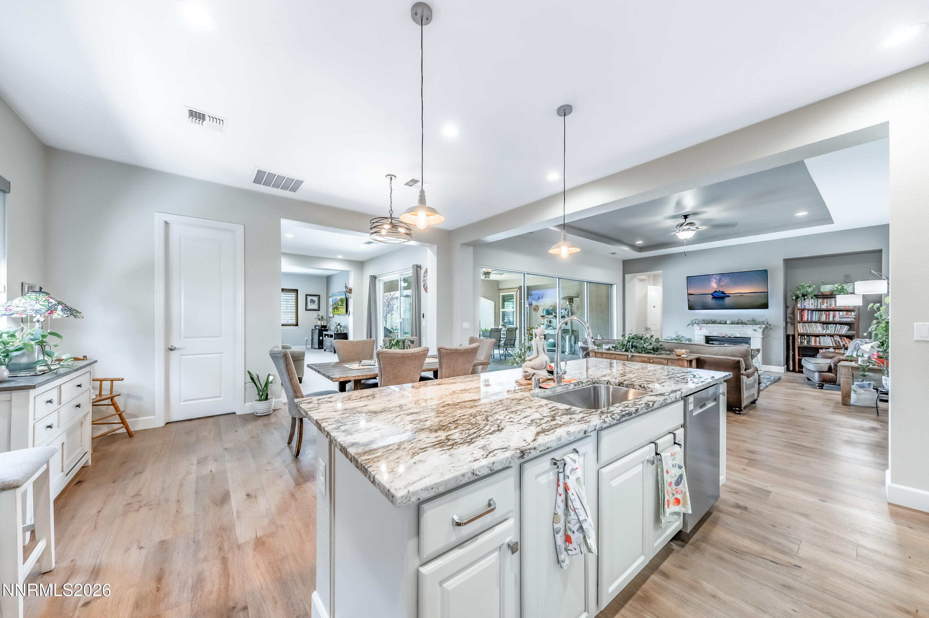 Reno, Nevada, 89521, United States, 3 Bedrooms Bedrooms, ,4 BathroomsBathrooms,Residential,Active,2018161