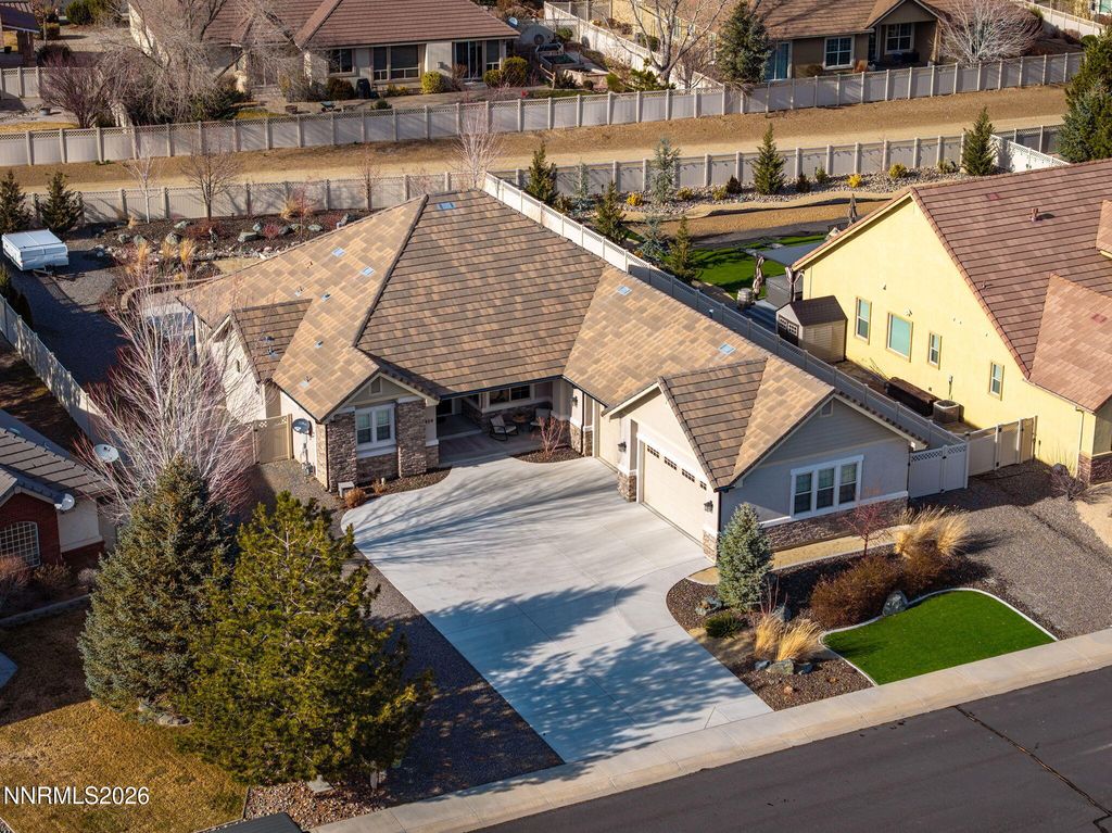 Photo of 404 Chianti Way, Dayton, NV 89403 (MLS # 260002303)