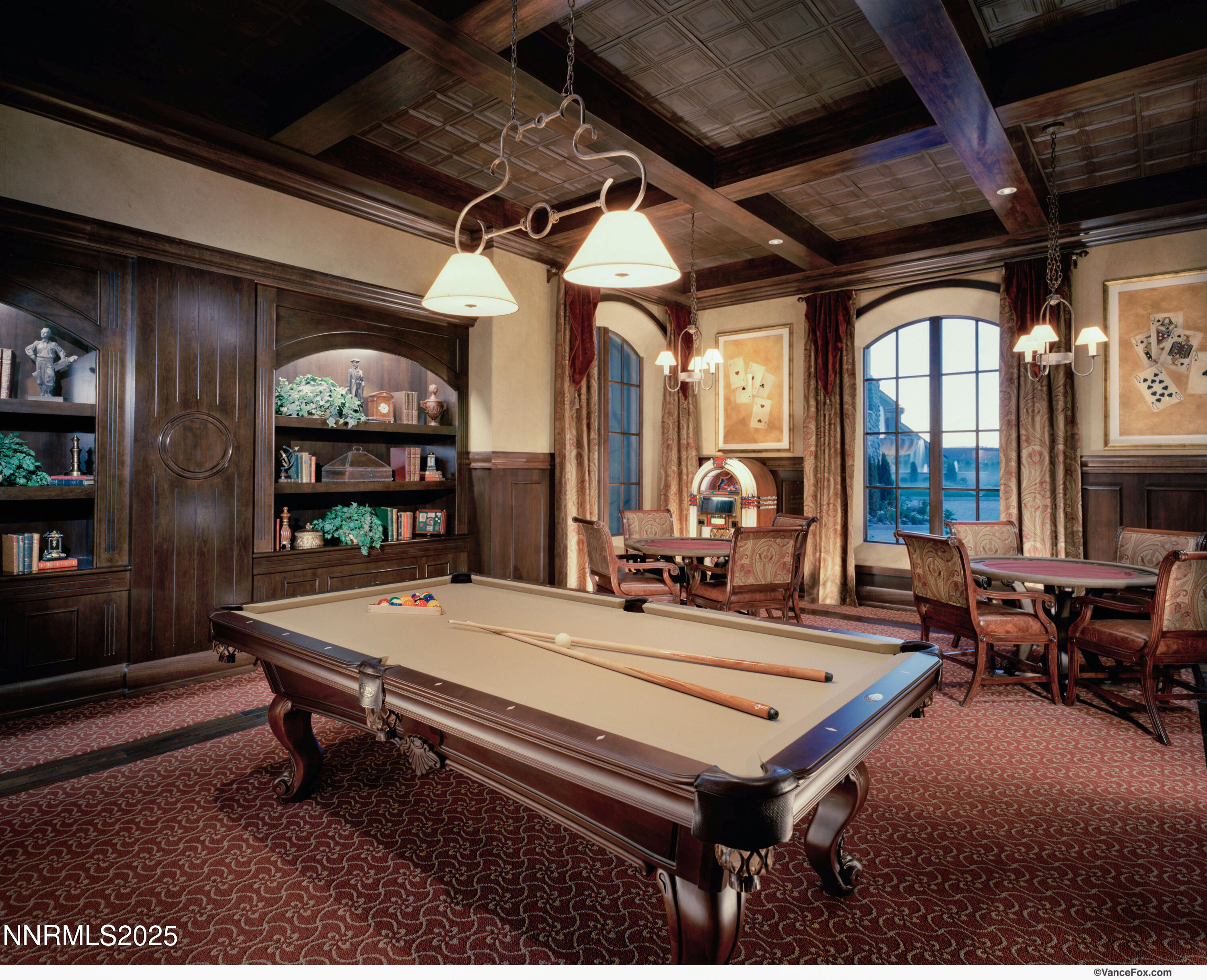 990WilburMayClubhouse06