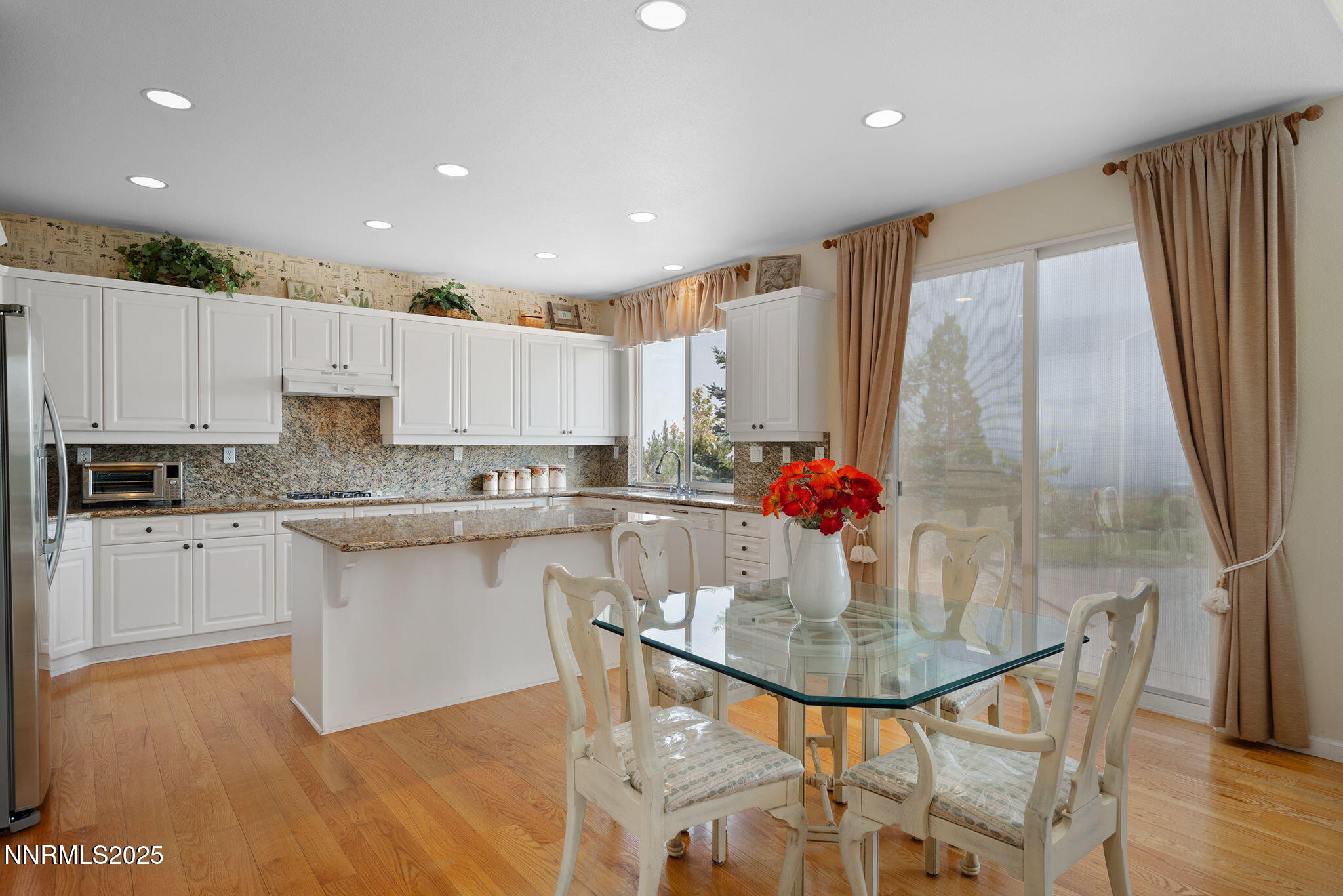 17-web-or-mls-_DSC1024