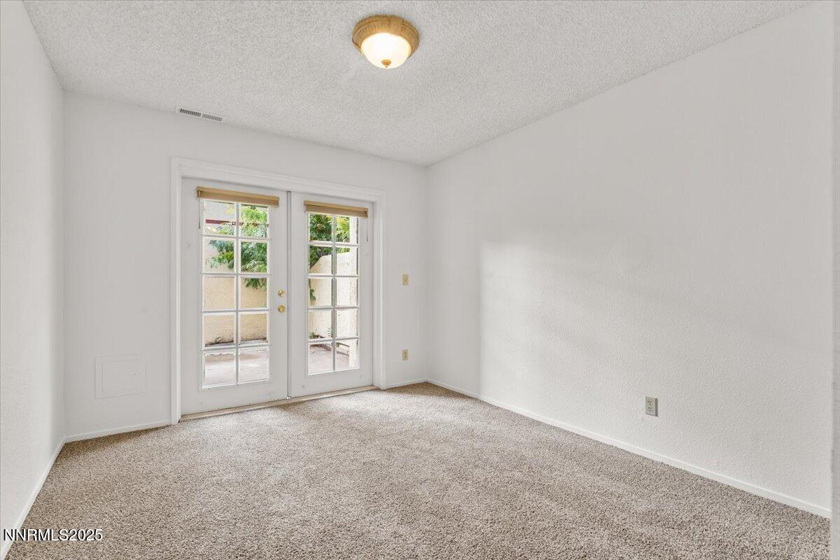 16-8620 Dixon Lane Reno NV 89511 (16 of