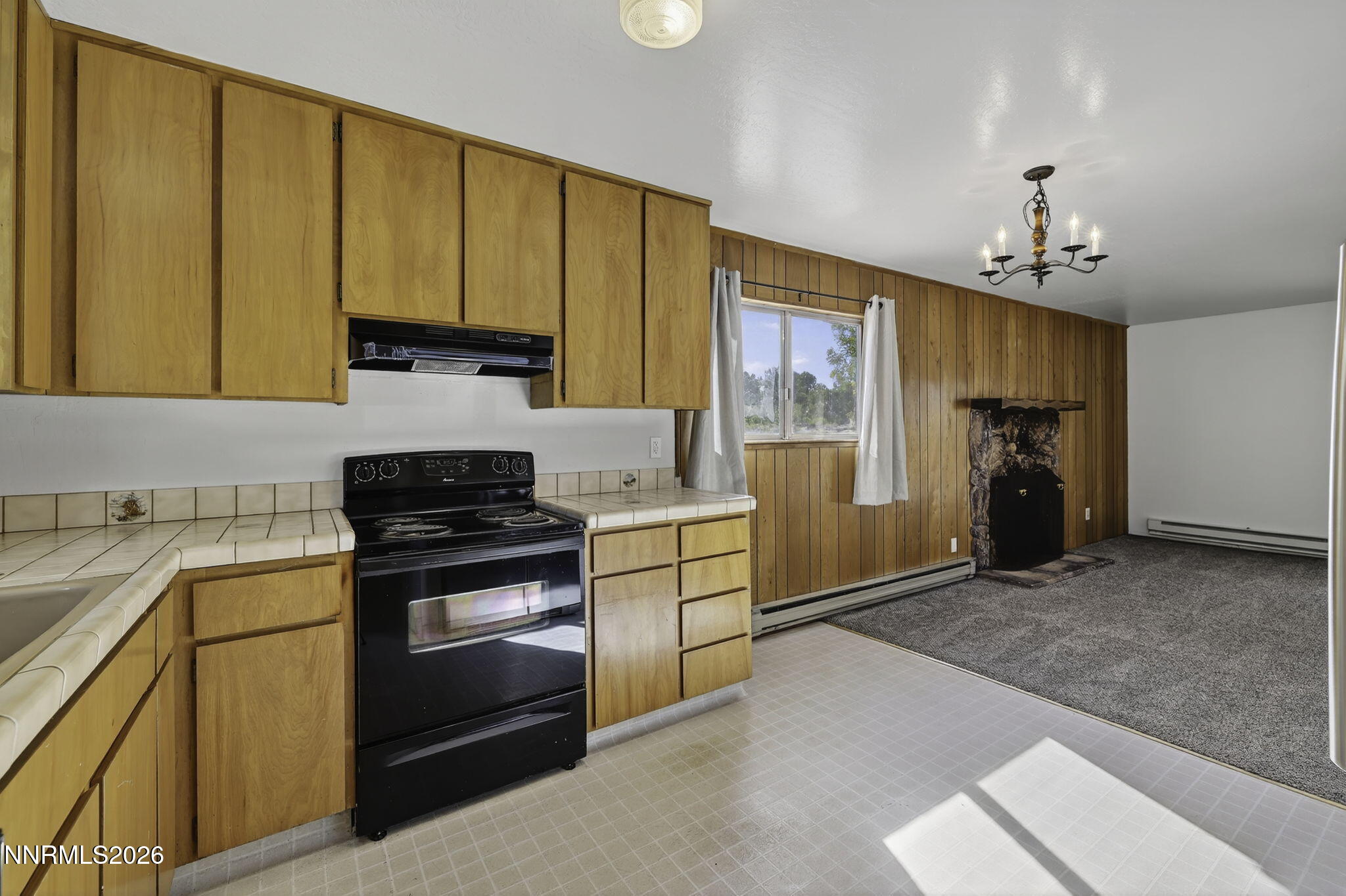 25-web-or-mls-1051 Riverview-19