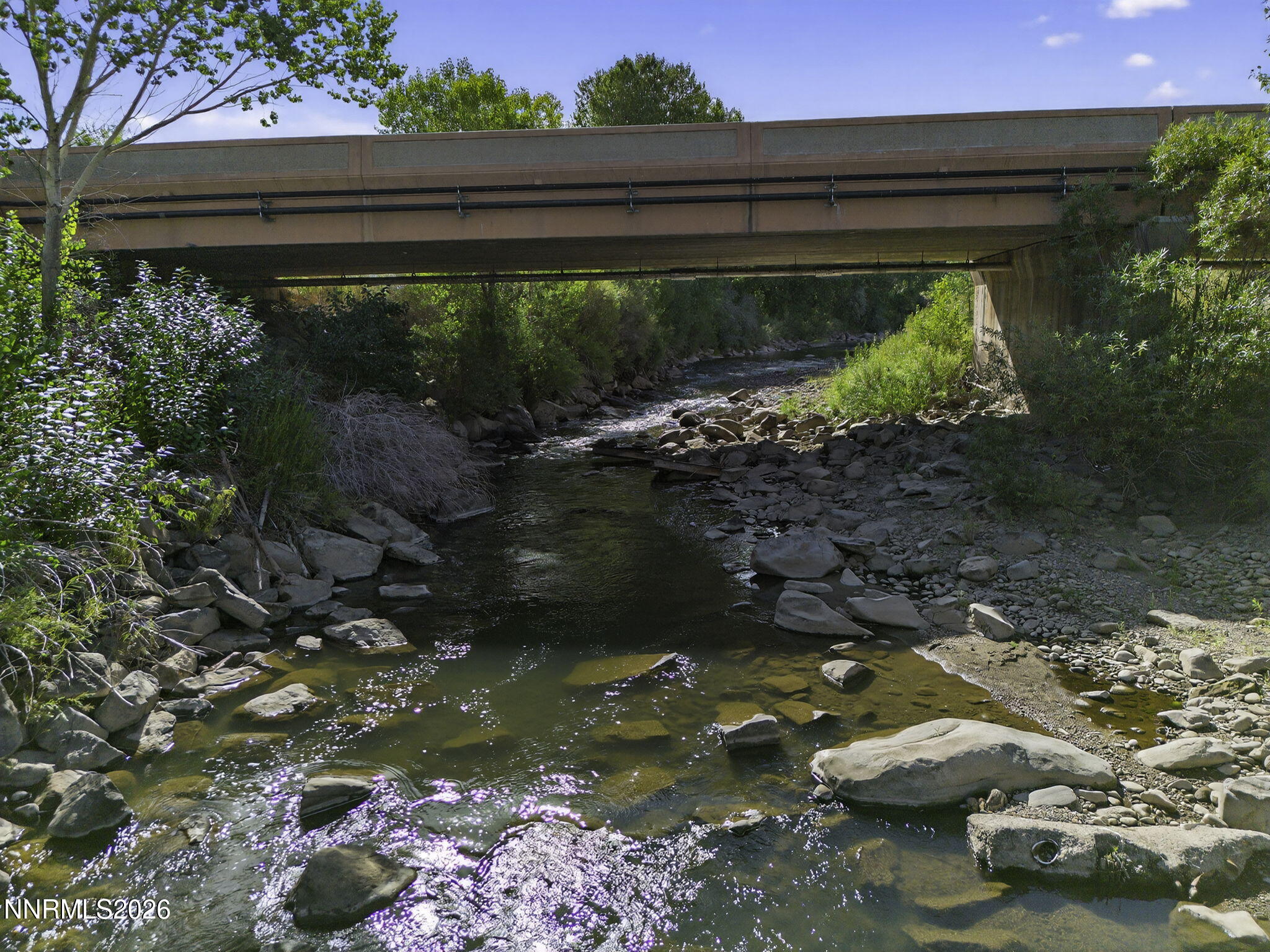 83-web-or-mls-1051 Riverview-75