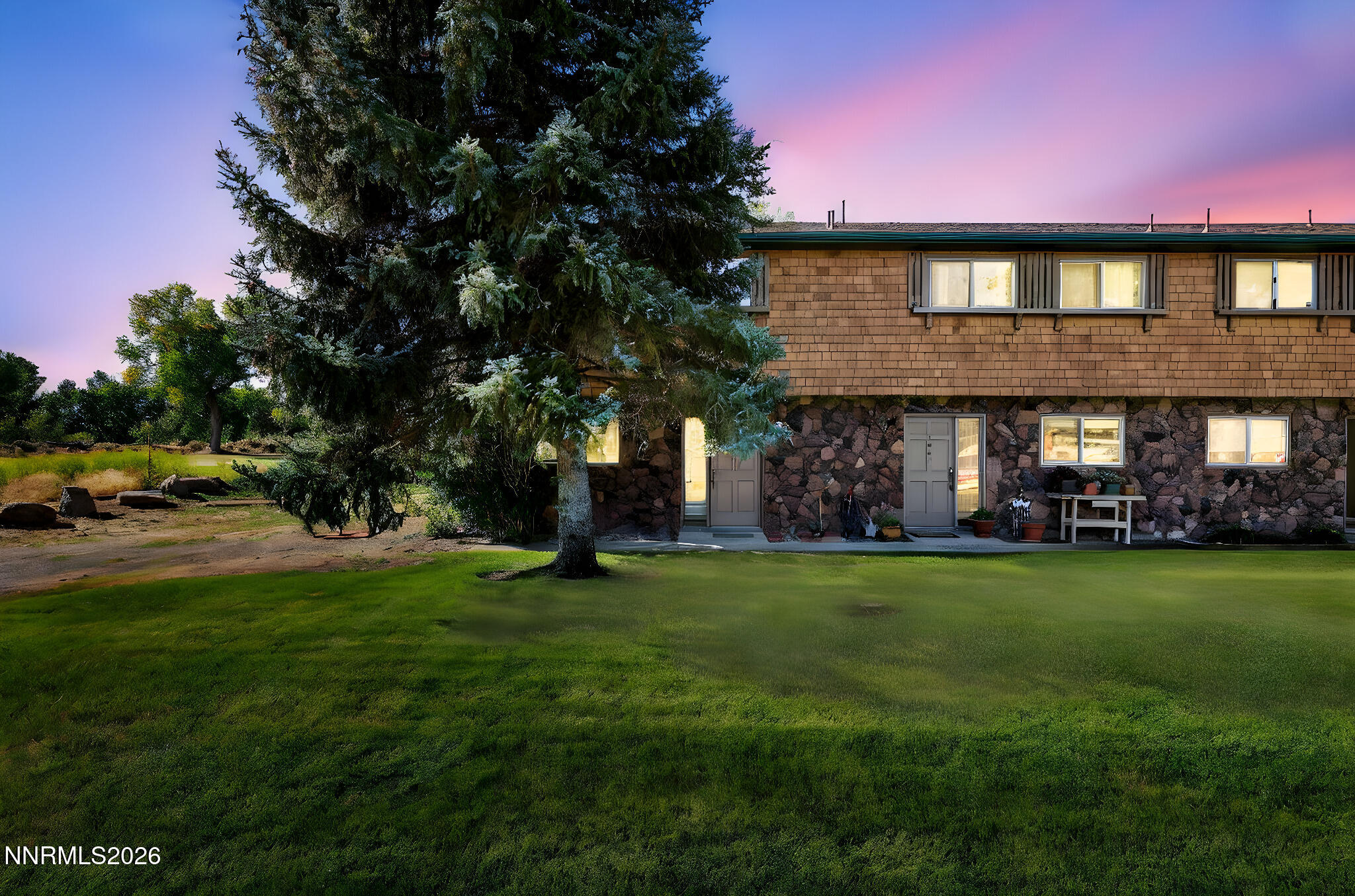 4-web-or-mls-1051 Riverview-2 day to dus