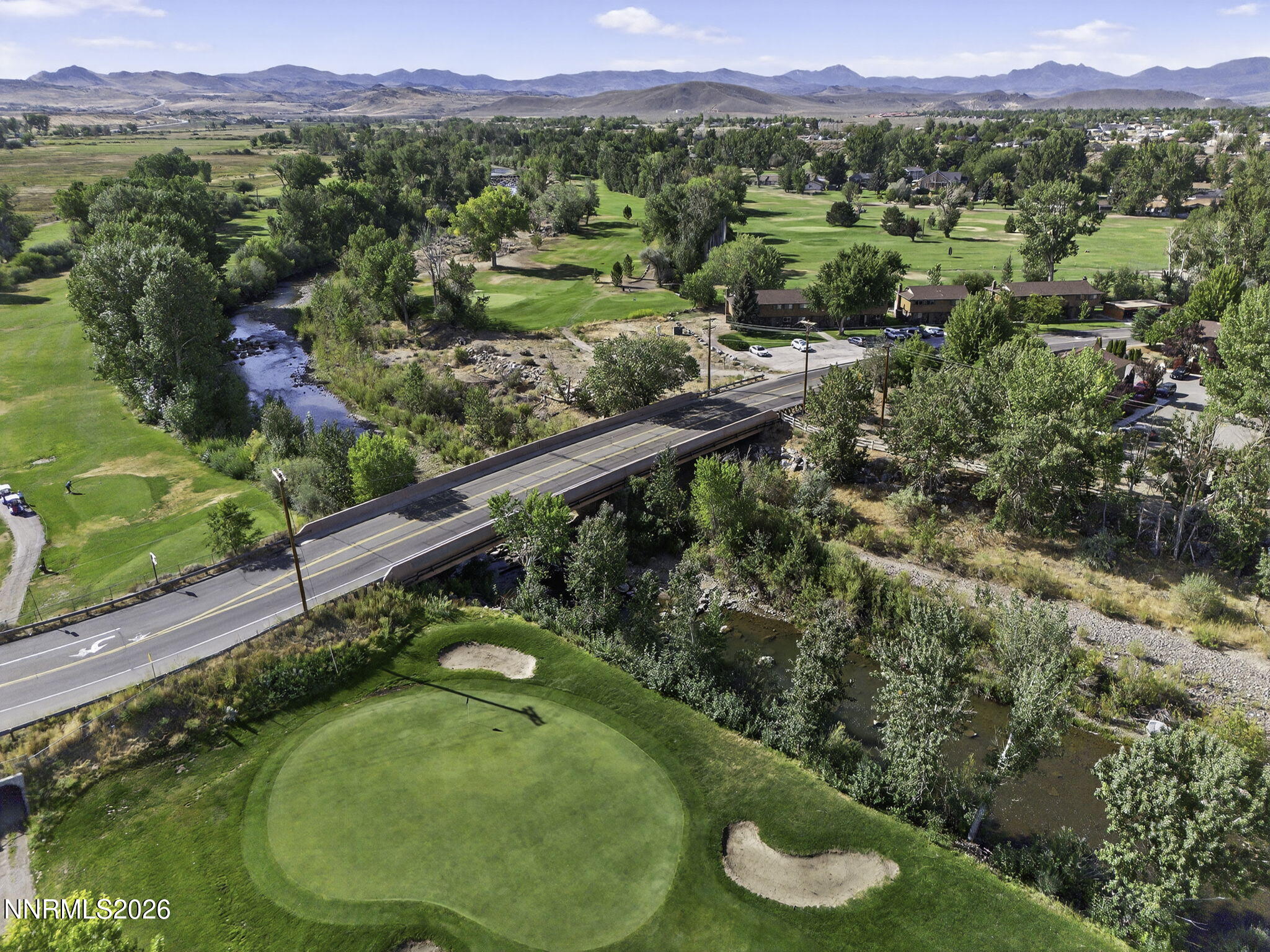 82-web-or-mls-1051 Riverview-74