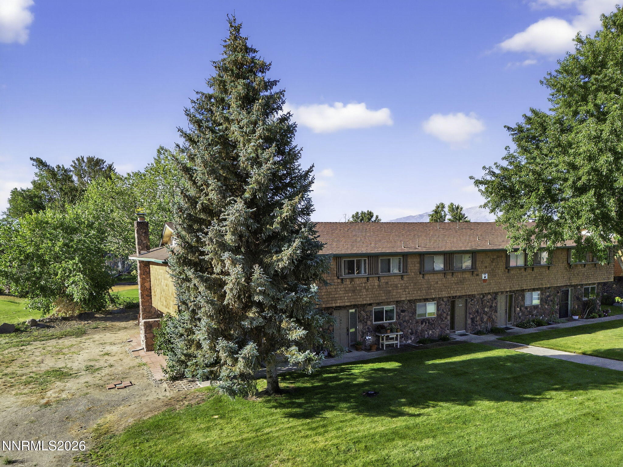 60-web-or-mls-1051 Riverview-53