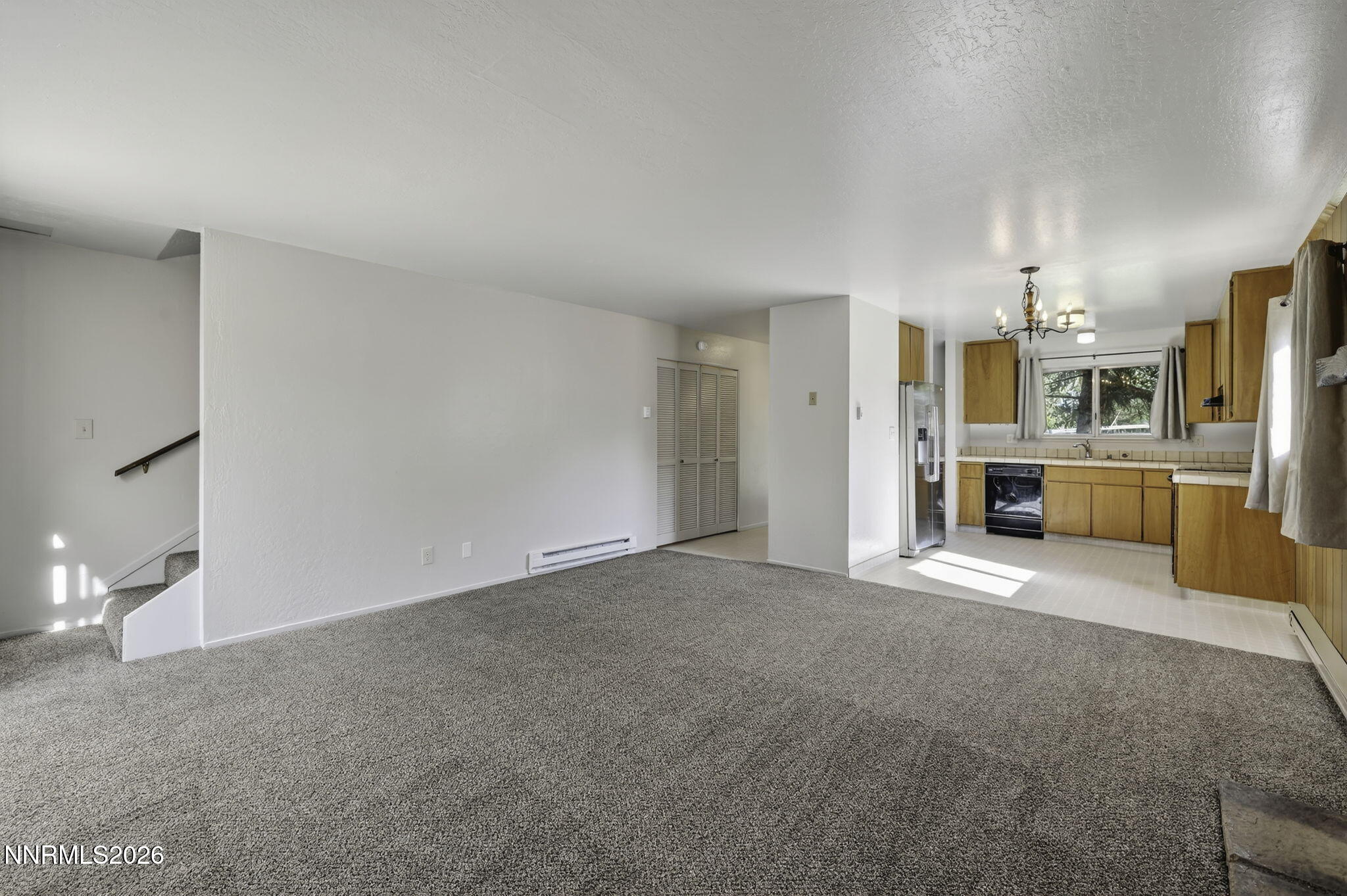 14-web-or-mls-1051 Riverview-9