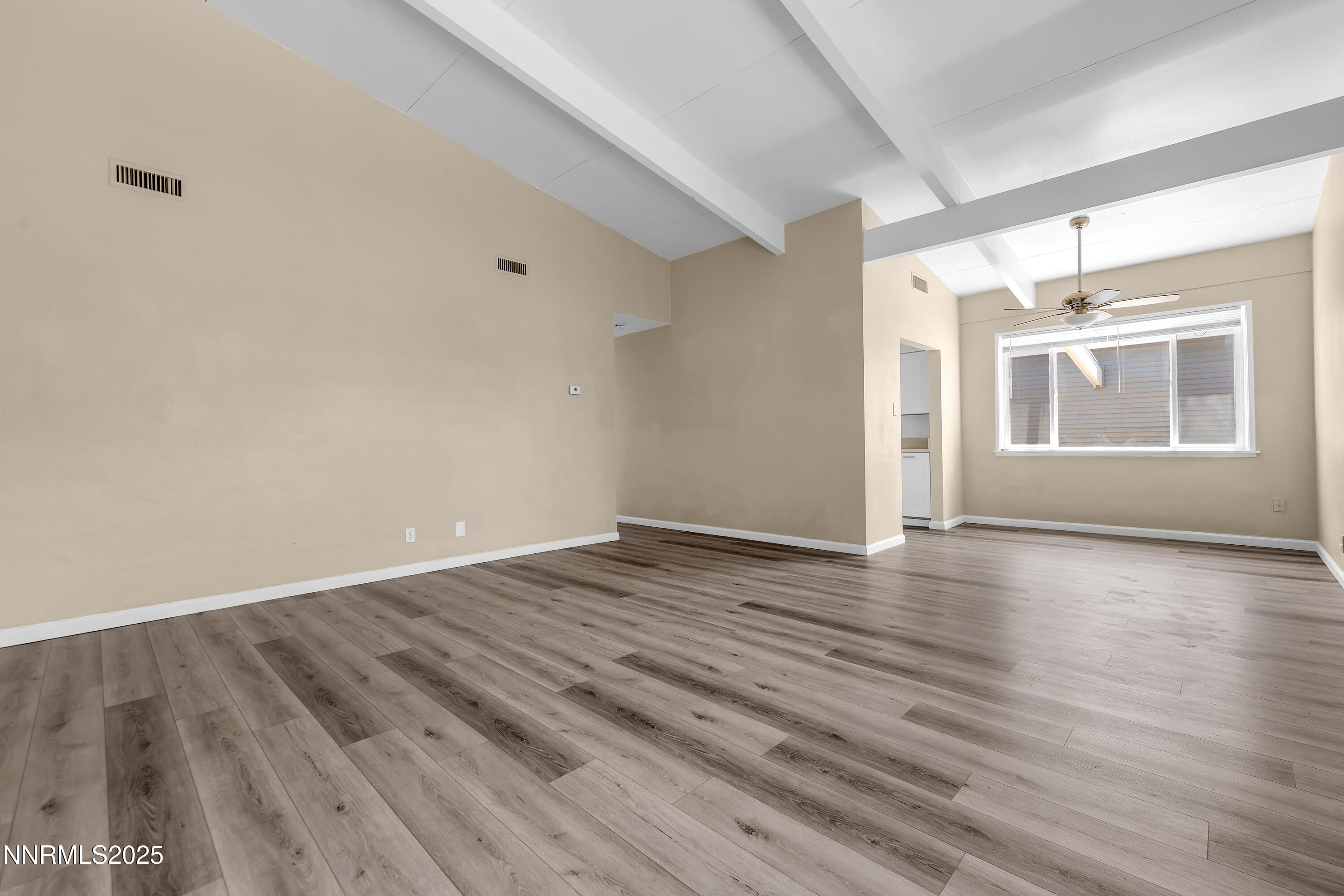 RockyMountain12190-003