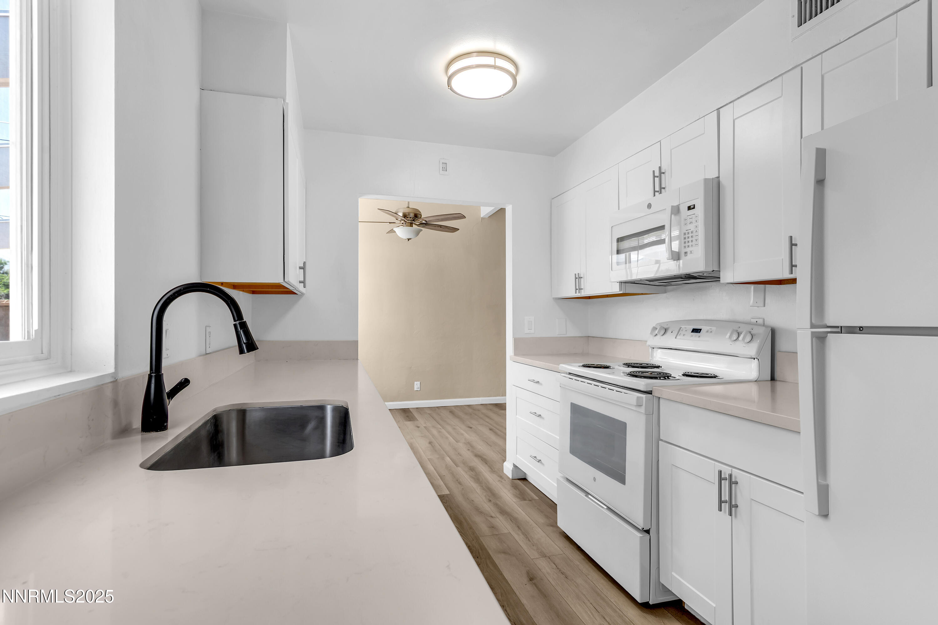 RockyMountain12190-011