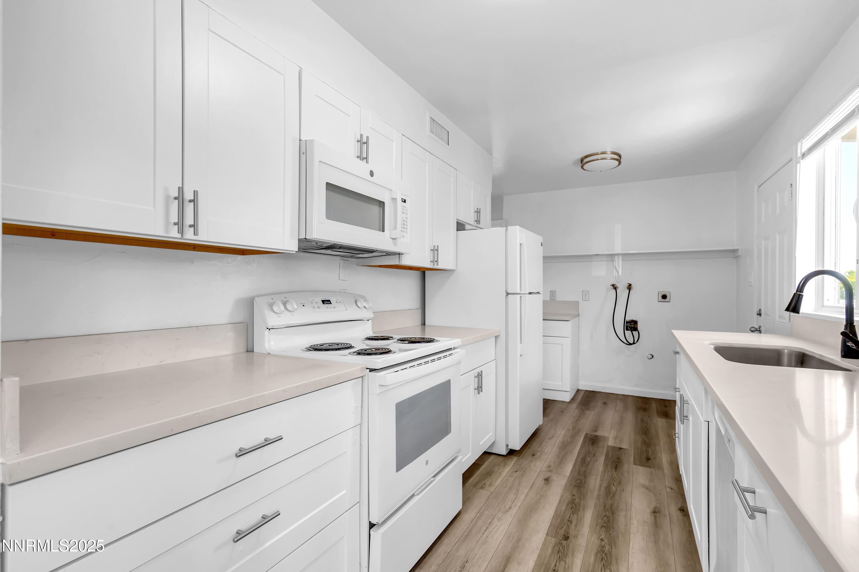 RockyMountain12190-010