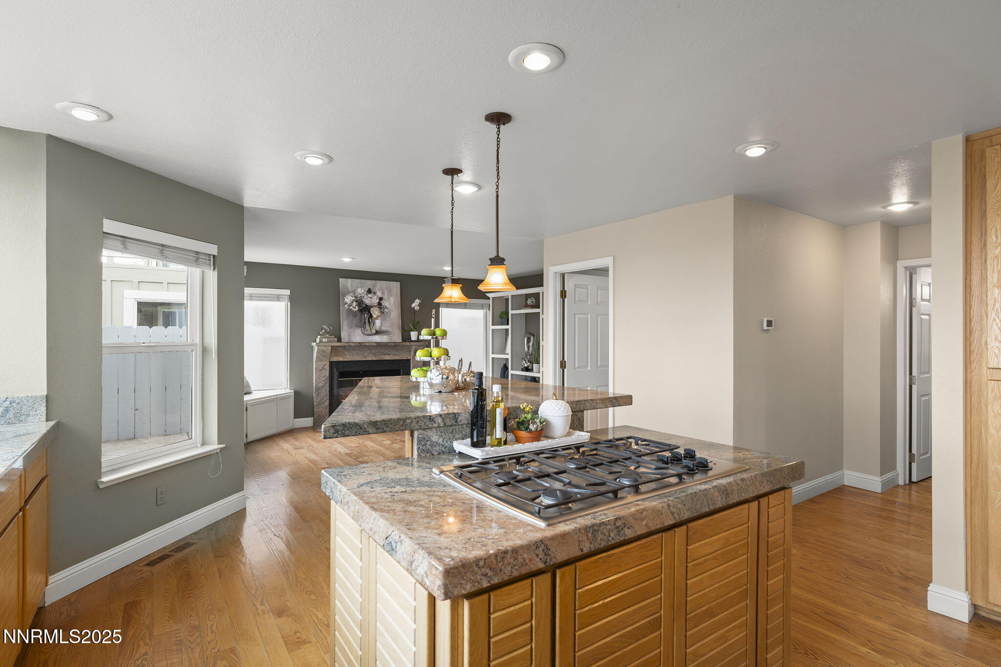 19-web-or-mls-_DSC6997