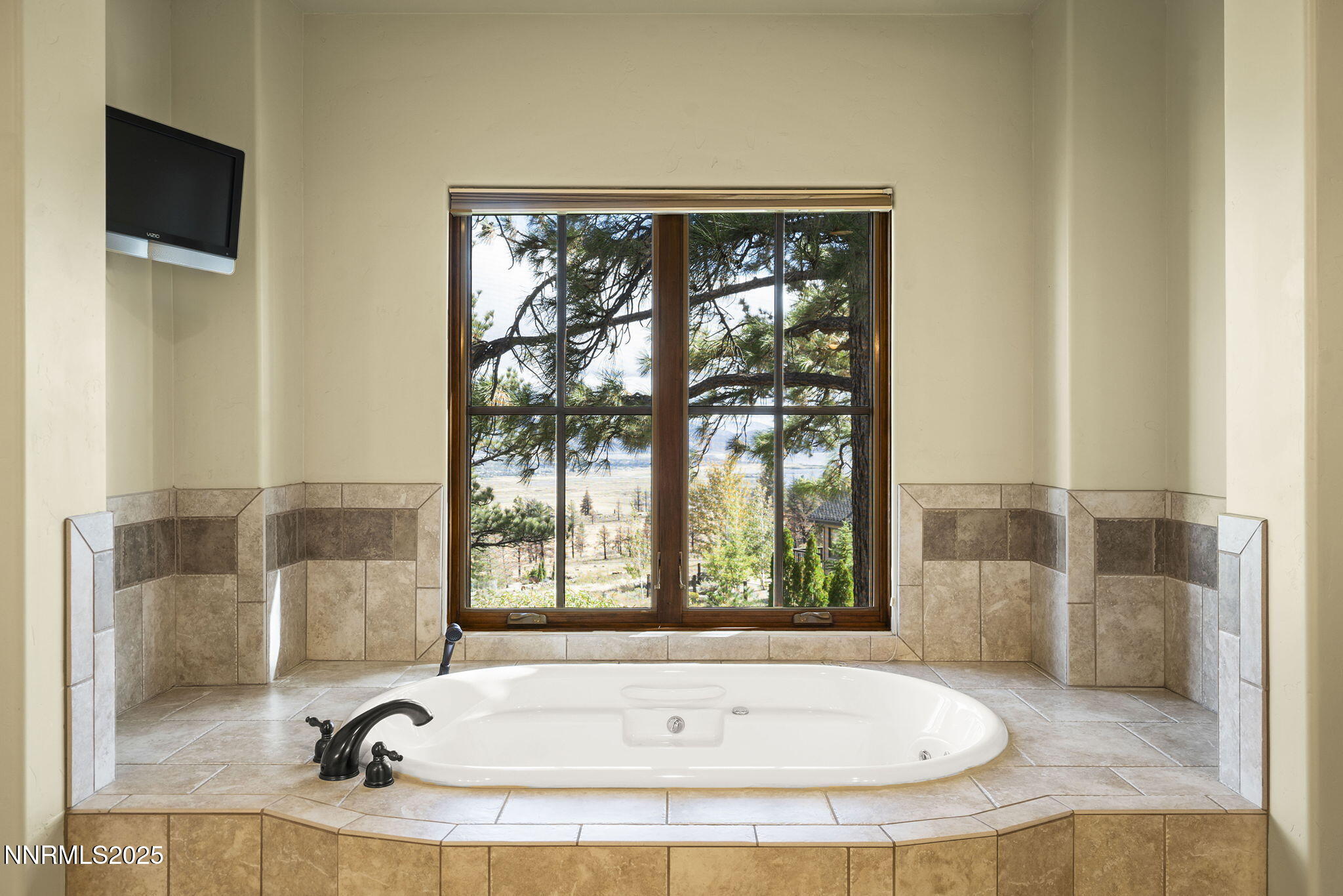 20-web-or-mls-_DSC0342