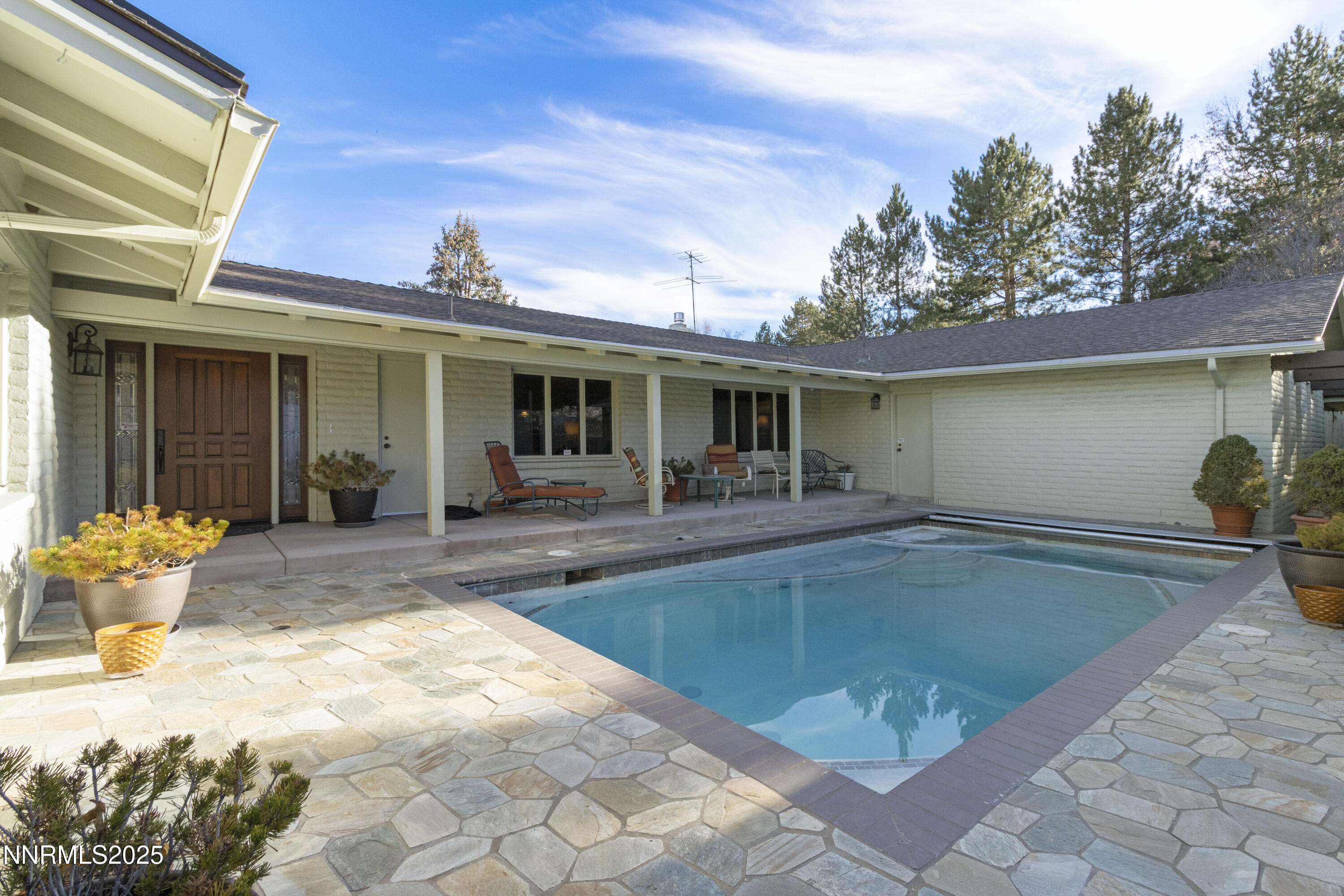 2350 Eva Adams Dr 11