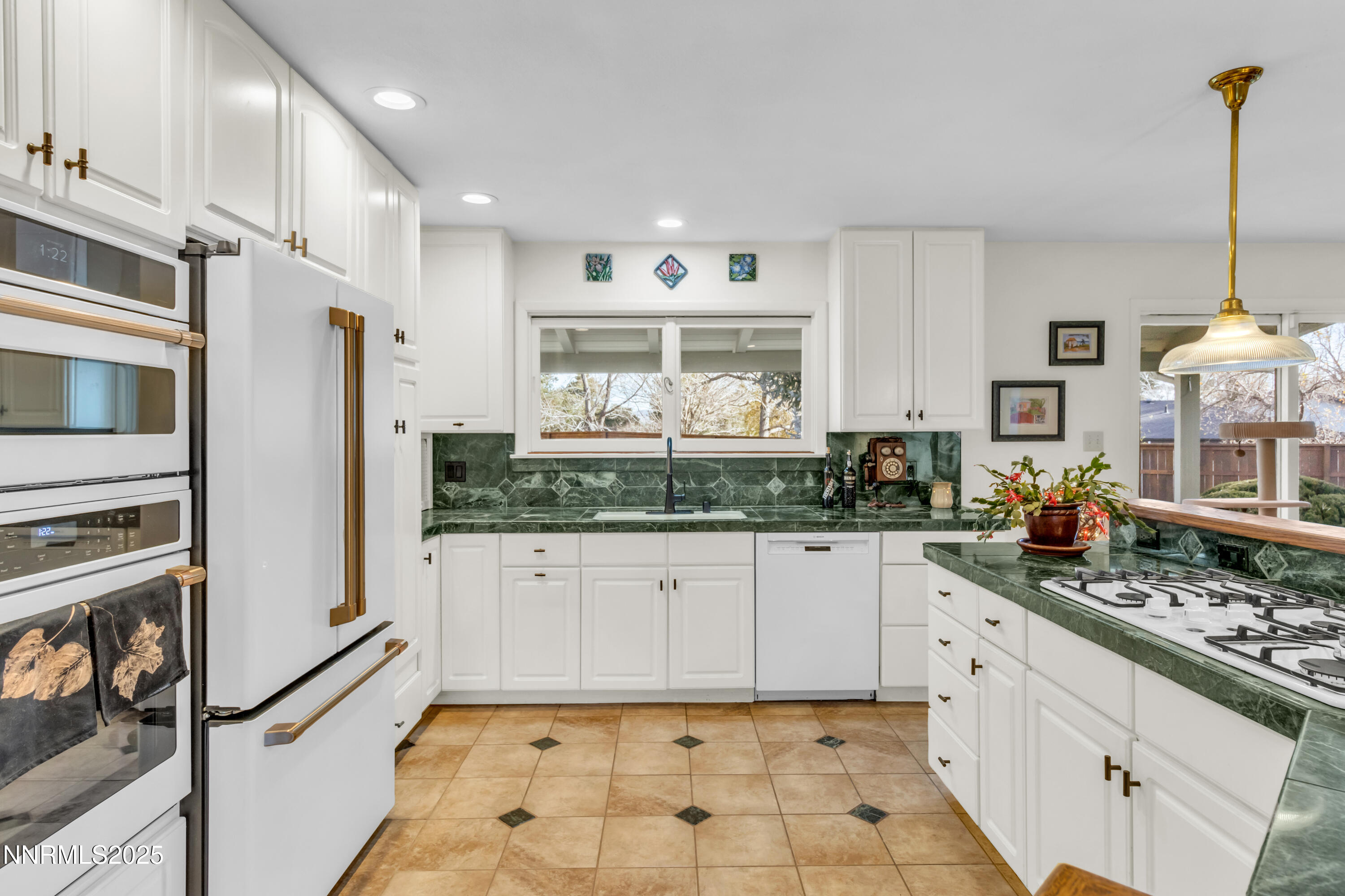 2350 Eva Adams Dr 35