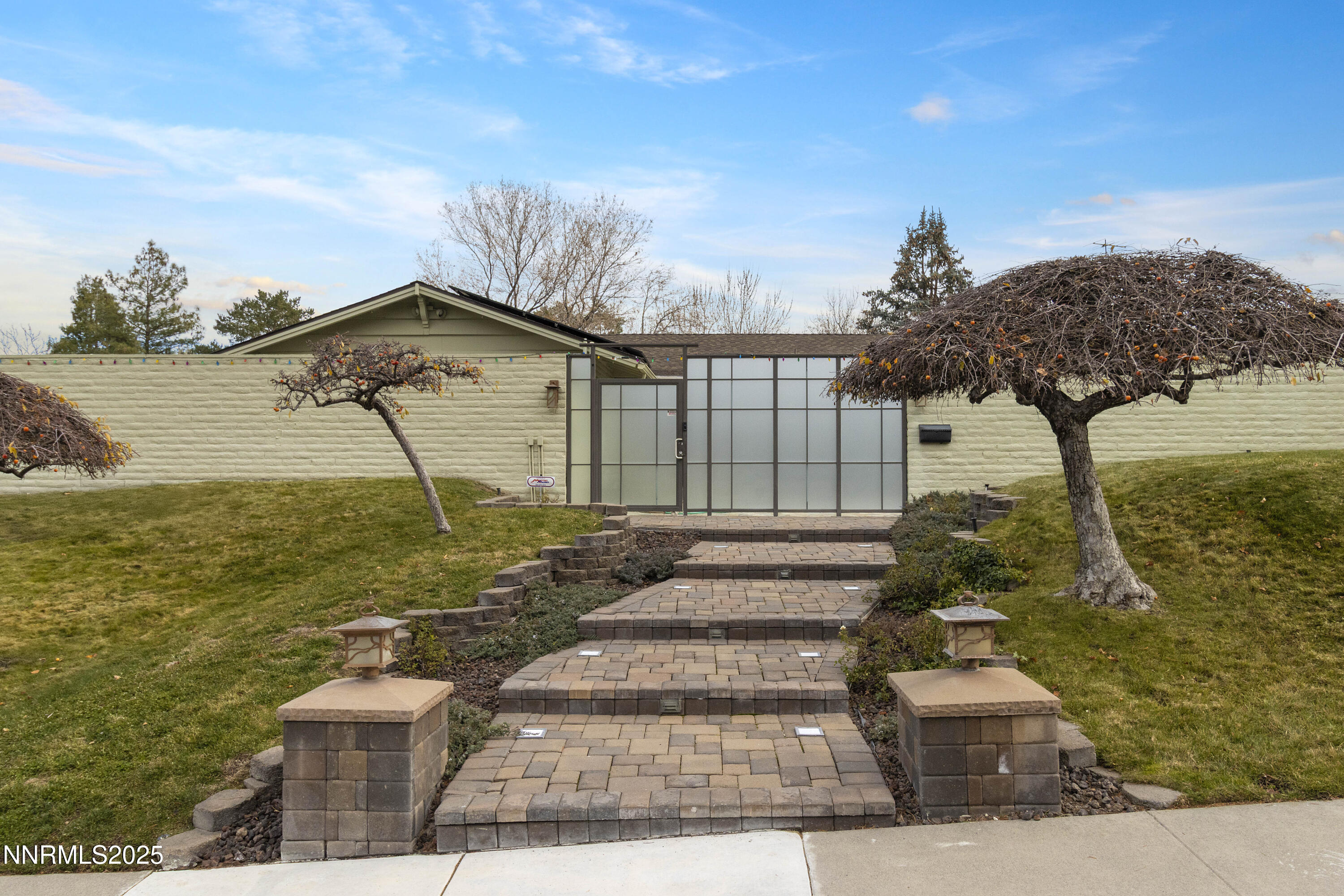 2350 Eva Adams Dr 04