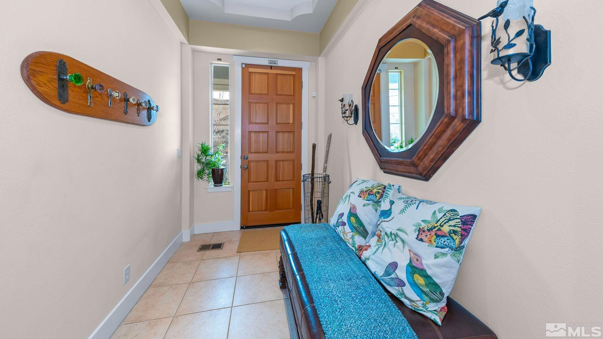 Reno, Nevada 89519, United States, 2 Bedrooms Bedrooms, ,2 BathroomsBathrooms,Residential,Active,93970