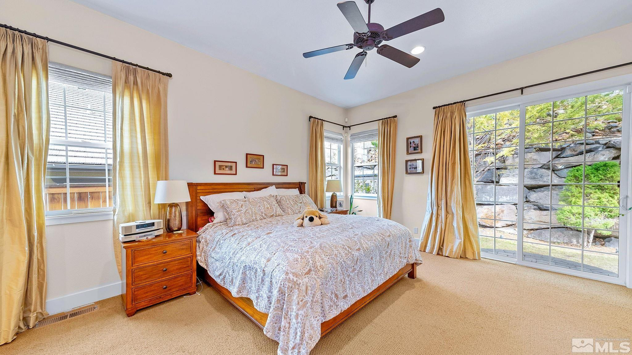 Reno, Nevada 89519, United States, 2 Bedrooms Bedrooms, ,2 BathroomsBathrooms,Residential,Active,93970