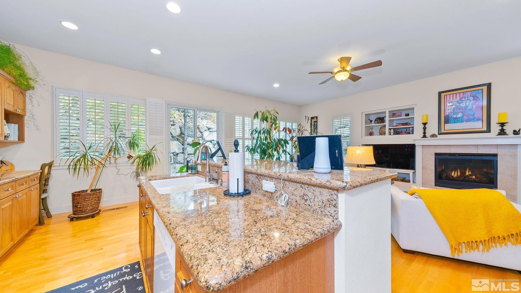 Reno, Nevada 89519, United States, 2 Bedrooms Bedrooms, ,2 BathroomsBathrooms,Residential,Active,93970