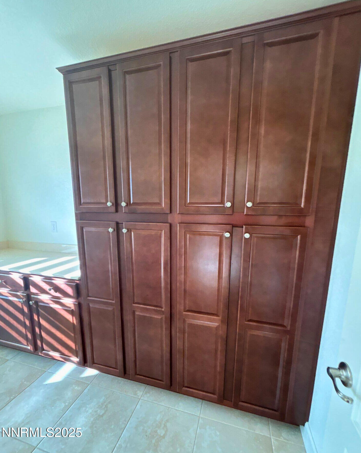 047e36b6-4925-4655-b823-b8b1ea57192f