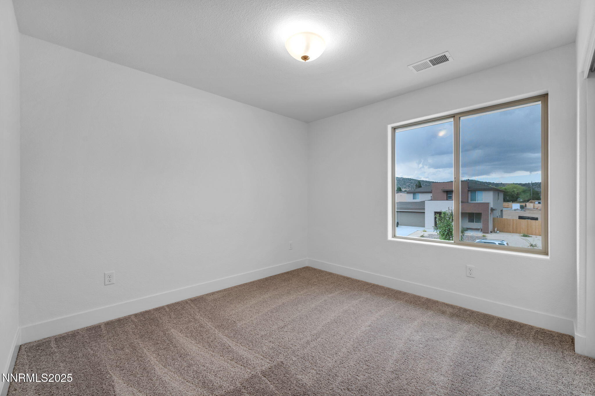 76-web-or-mls-754-shimmer-ct