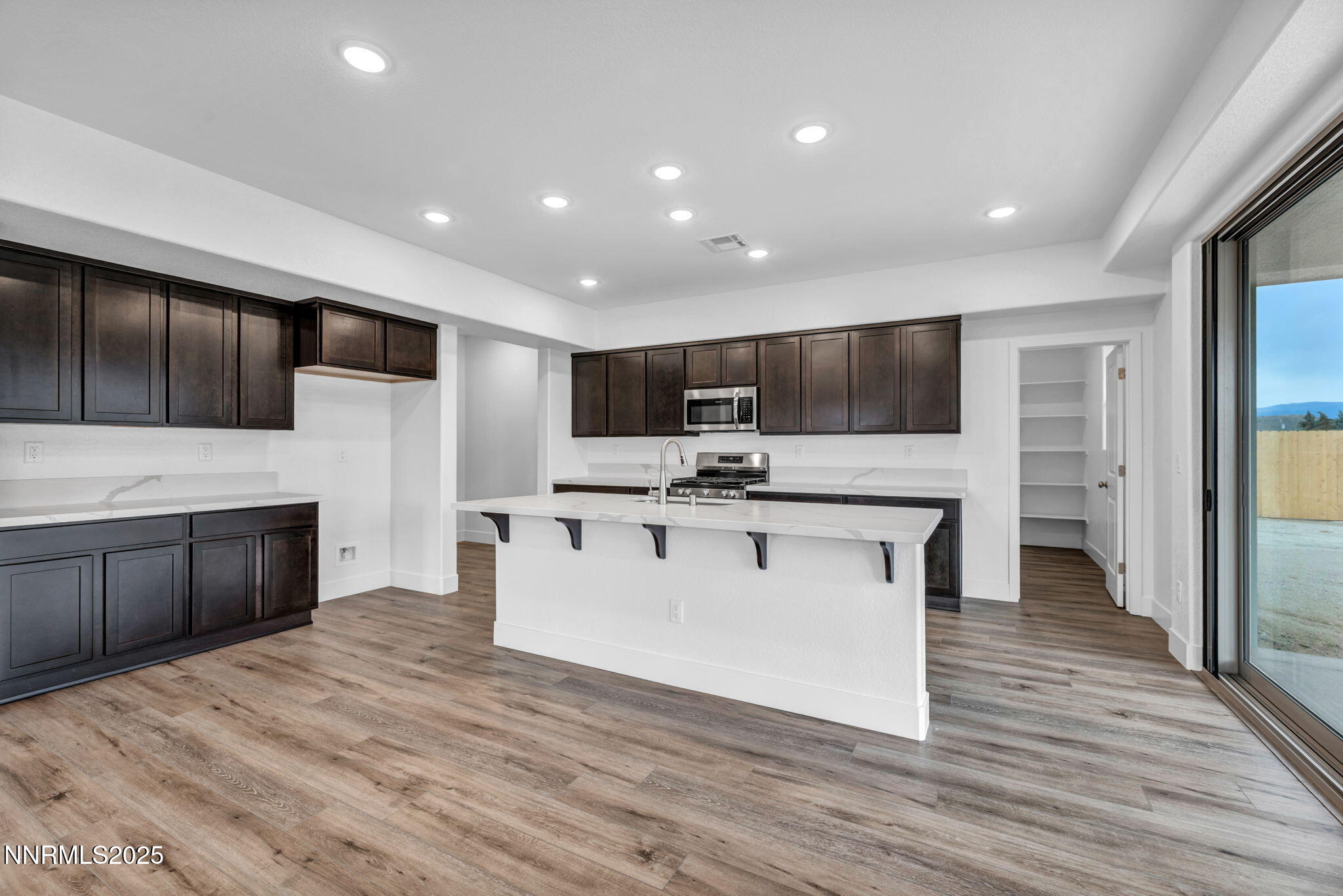 68-web-or-mls-754-shimmer-ct